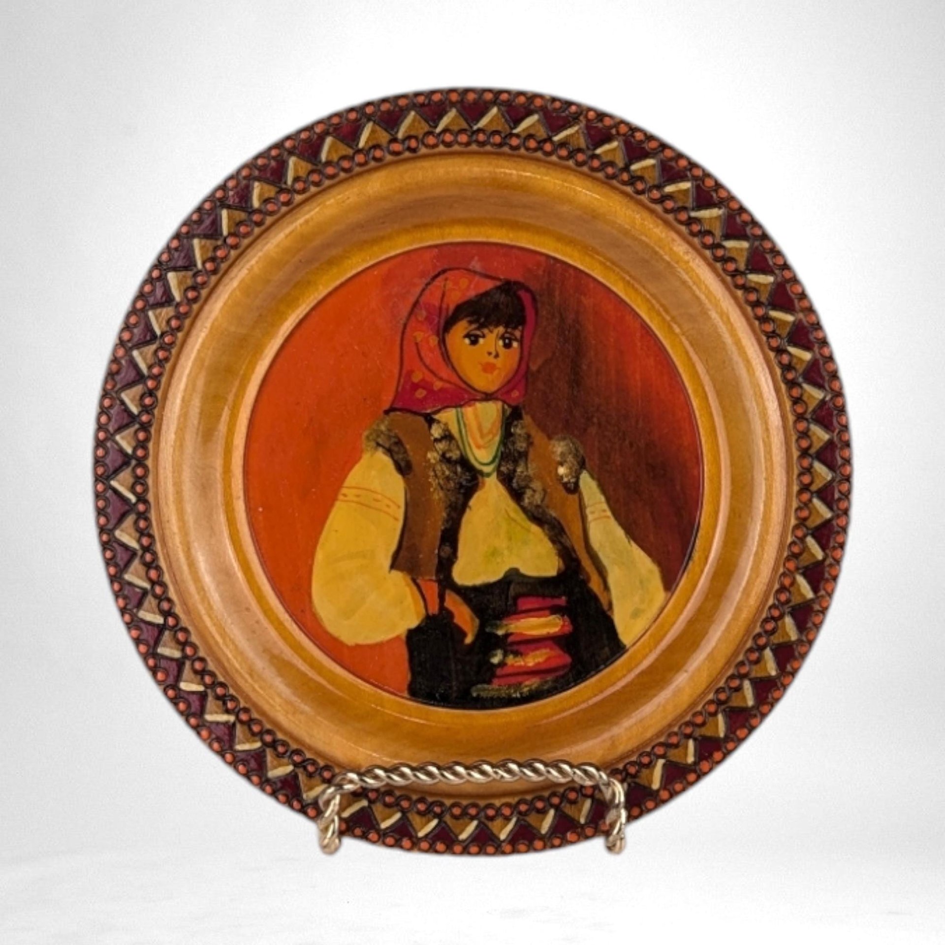 Vintage Romanian Handpainted Wooden Plate, Wall Decor, Folk Art, Collectible Plate, Traditional Romanian Design, 7 inches