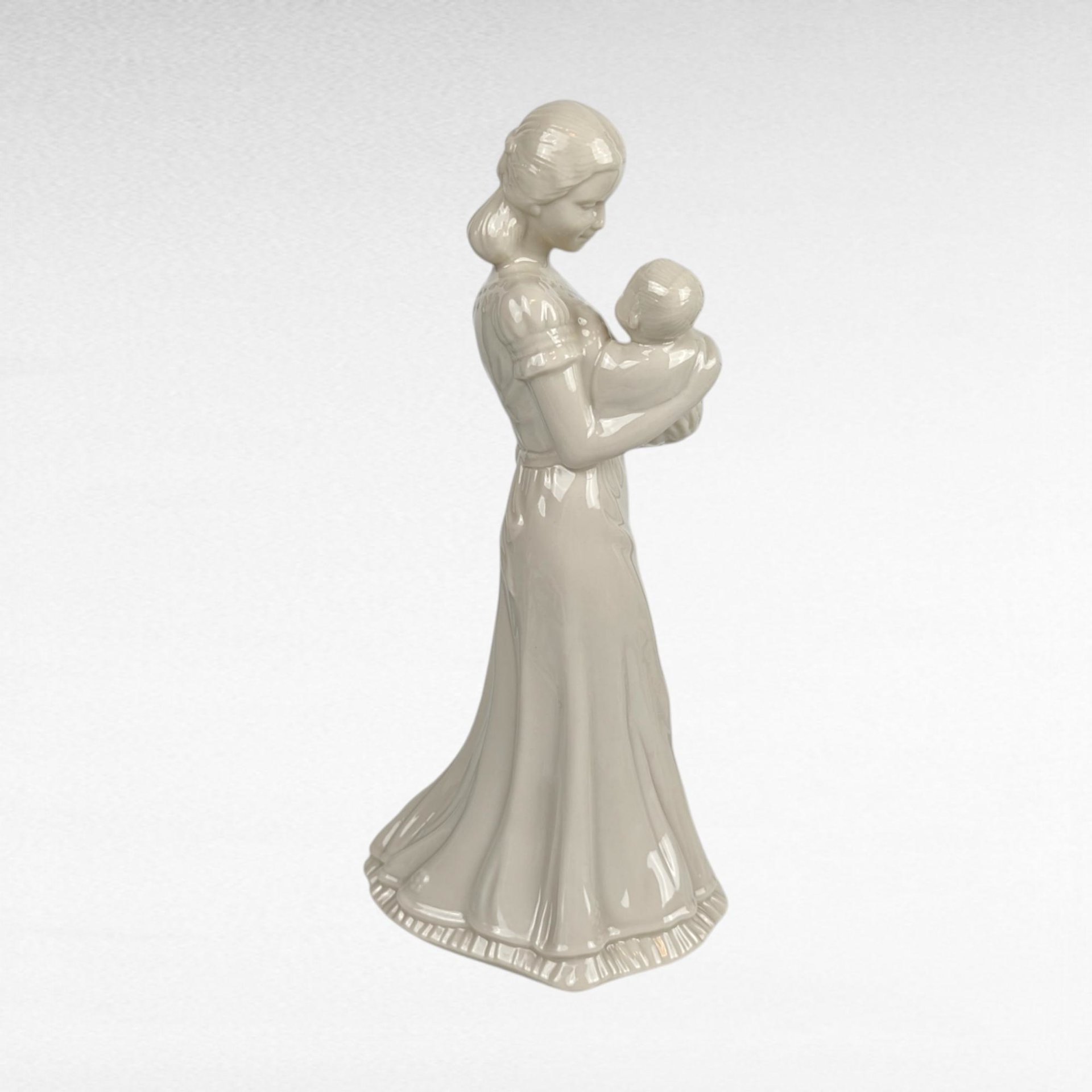 Lenox "Quiet Time" Figurine | China Jewels Collection | Mother and Child | Vintage Porcelain | Gift for Mom