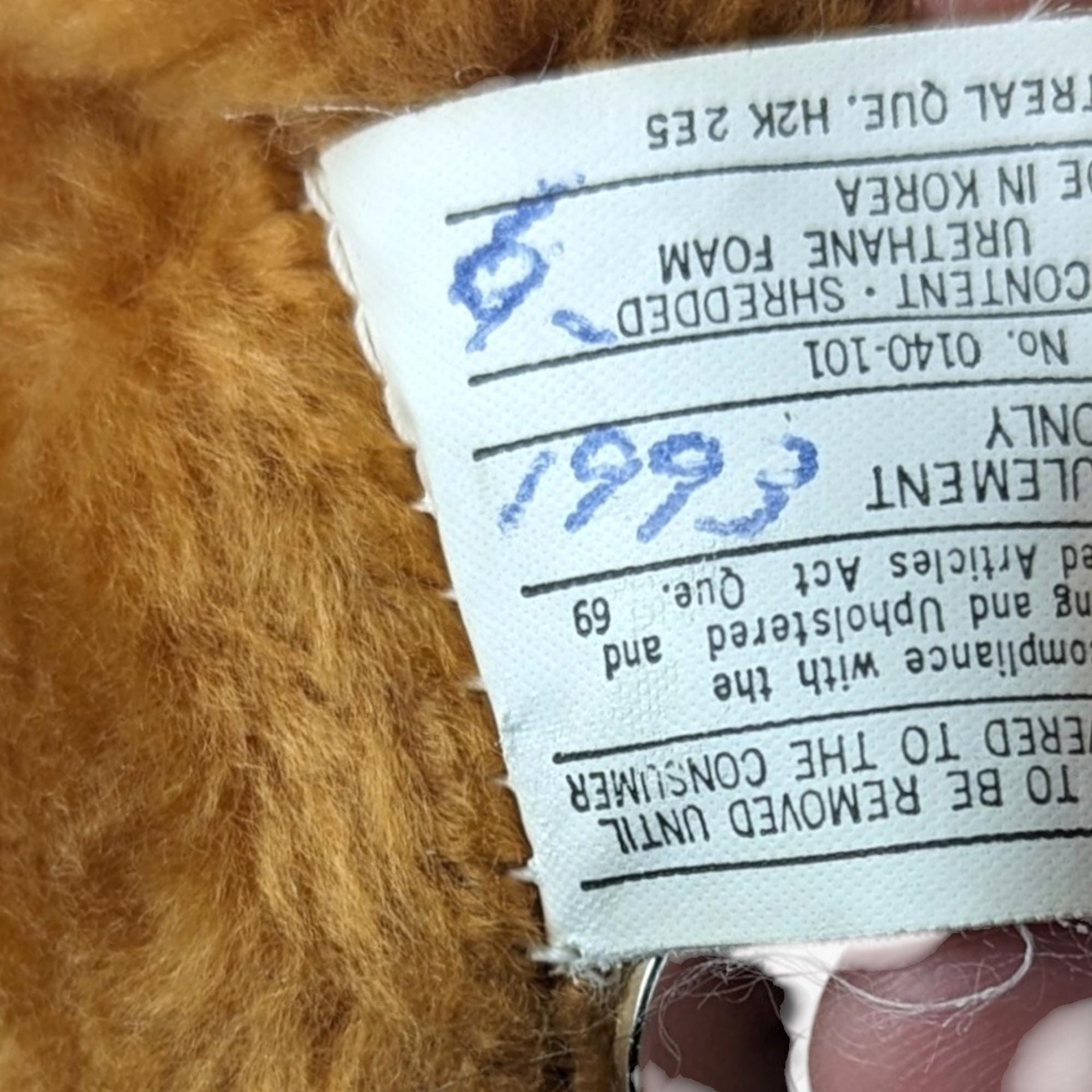 Vintage 1993 Canada Musical Plush Bear, Canadian Souvenir, Collectible Teddy Bear,  Plush Toy, Gift for Canada Lover, 6 Inches