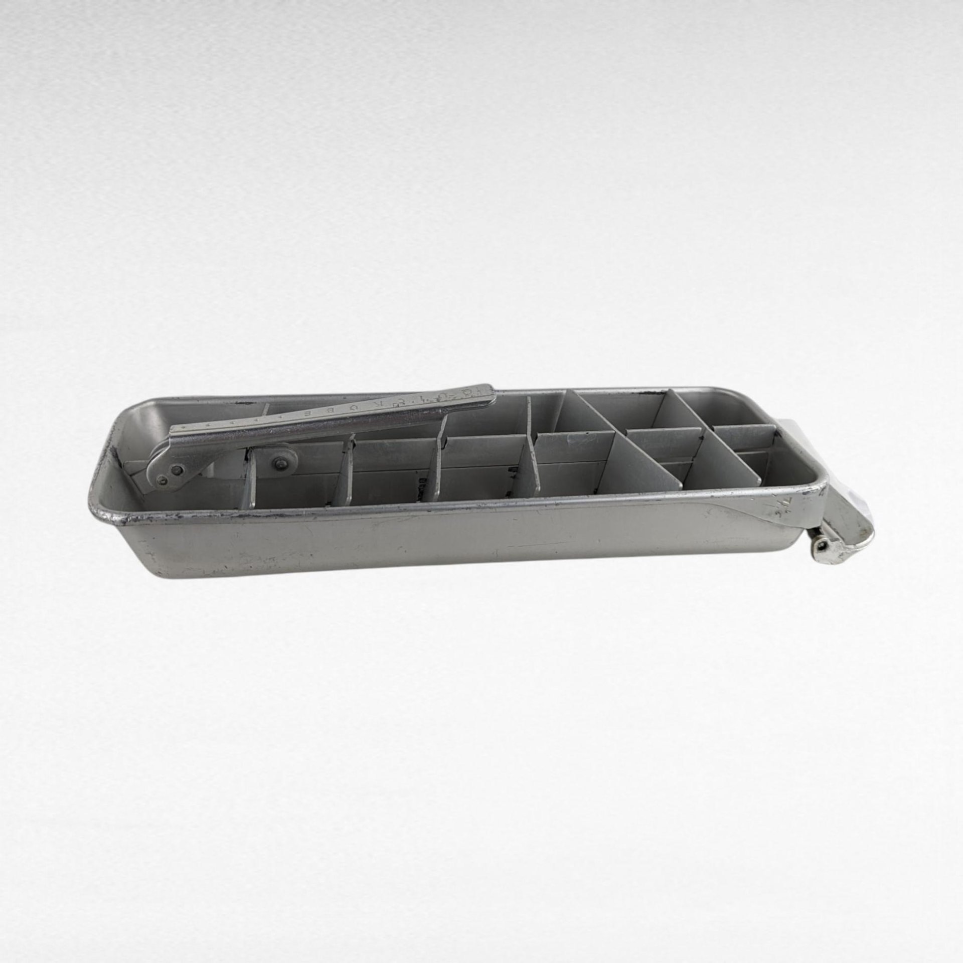 Vintage Quickcube Aluminum Ice Cube Tray | Mid-Century Barware | Cocktail Enthusiast Gift | Retro Kitchen Decor