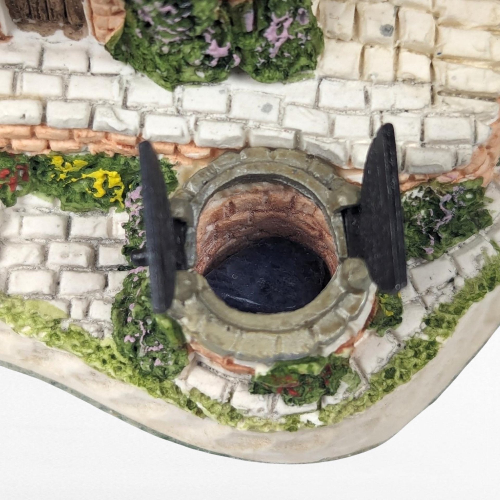 1993 David Winter Cottages September Birthday Cottage | Sapphire Wishing Well | Vintage English Village Collectible Figurine with COA