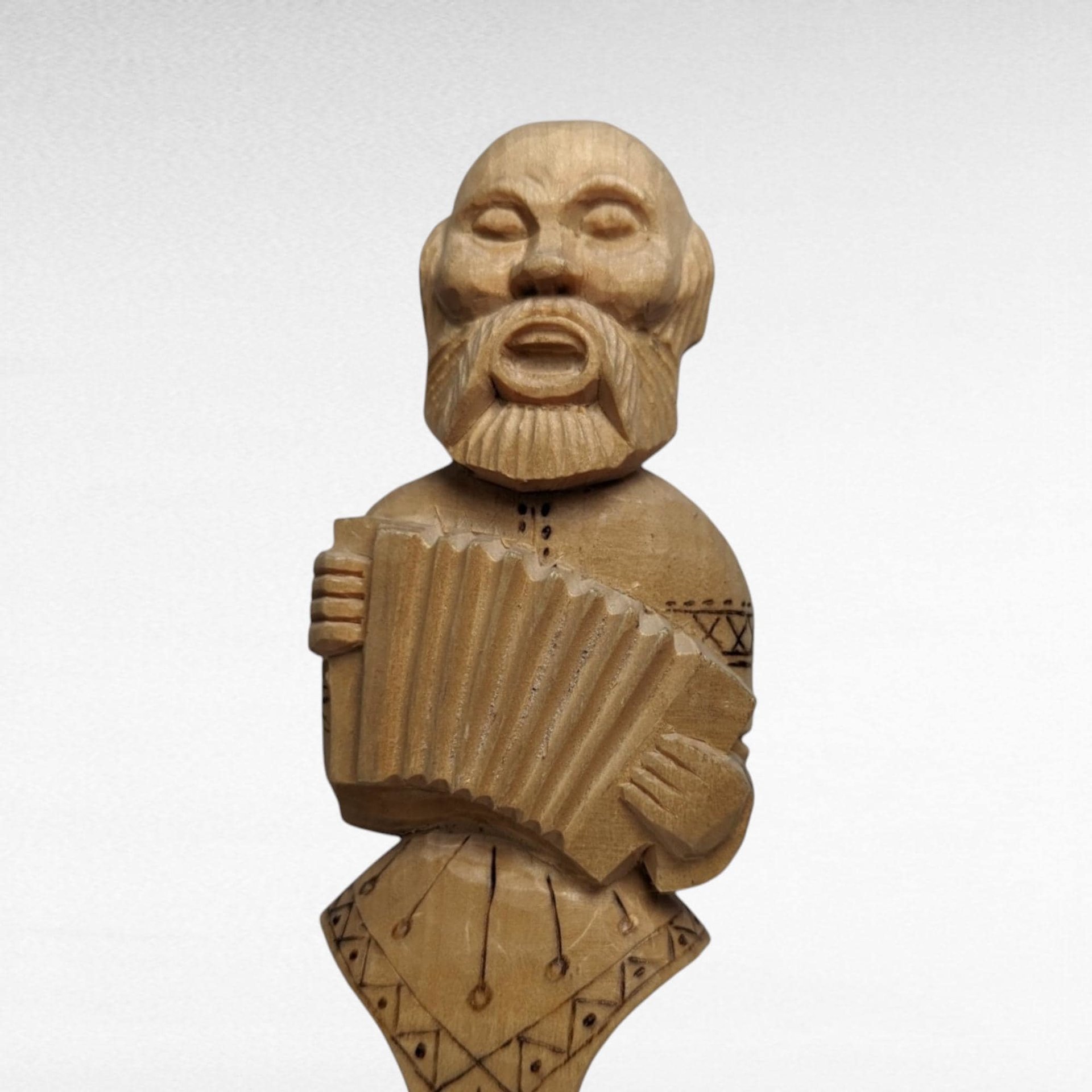 1999 Koctpoma Hand Carved Wooden Spoon, Russian Folk Art, Musician Spoon, Accordion Player, Collectible Spoon, Kitchen Decor