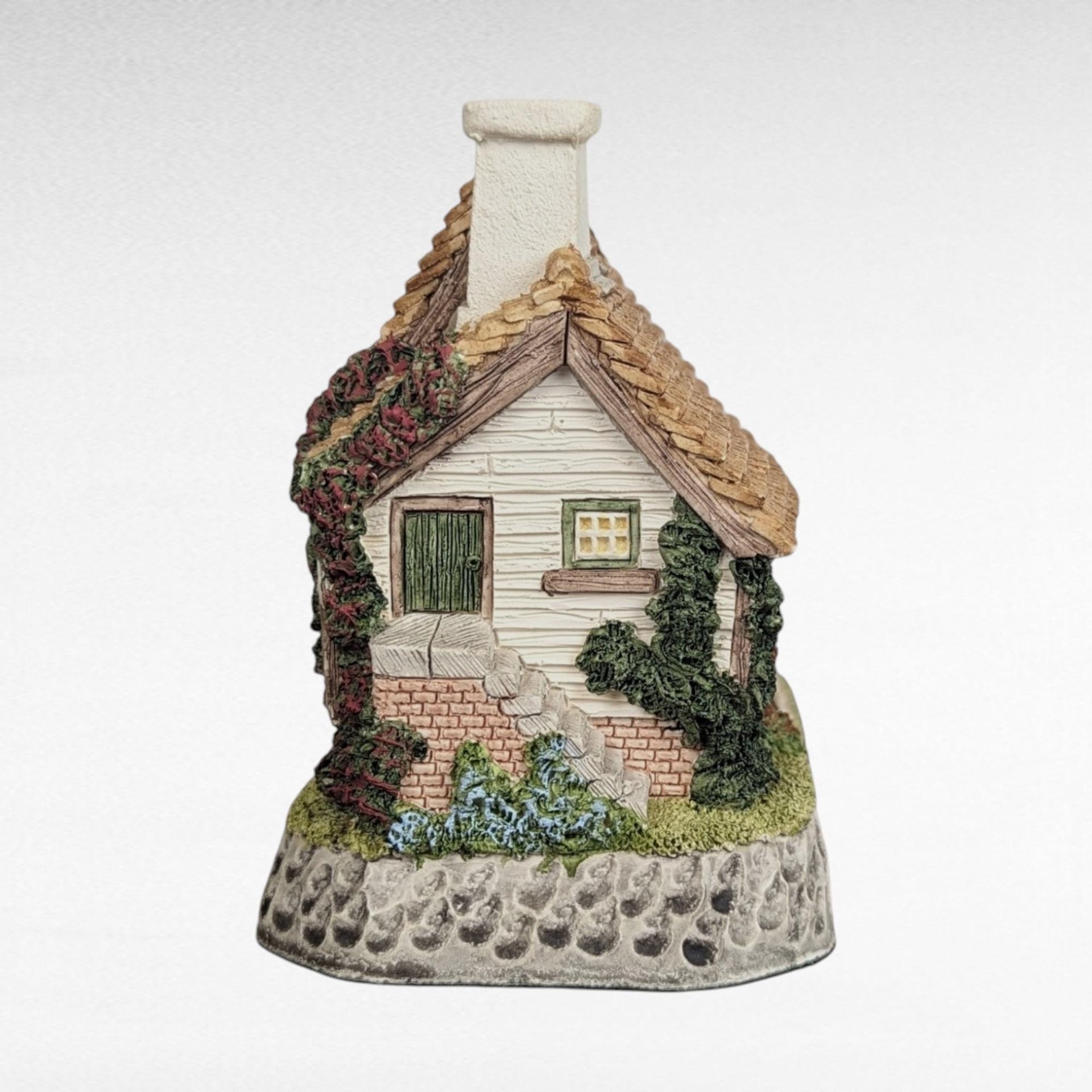 David Winter The Model Dairy Cottage | 1995 Handcrafted English Village Figurine | Collectible Miniature with Box | 4 Inches