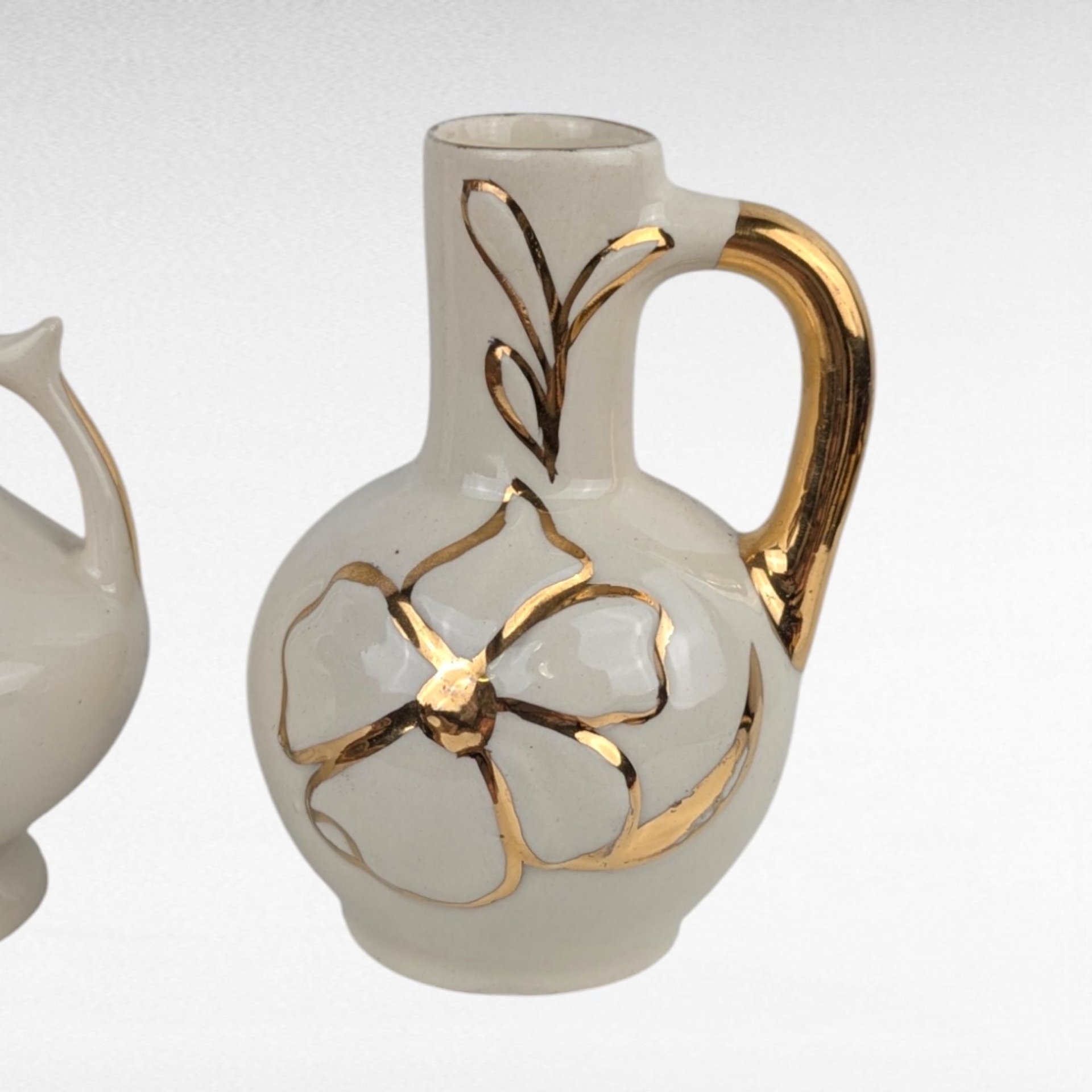 Vintage Cream Ceramic Bud Vase Trio - MCM Pitcher Vases with Gold Trim & Flowers