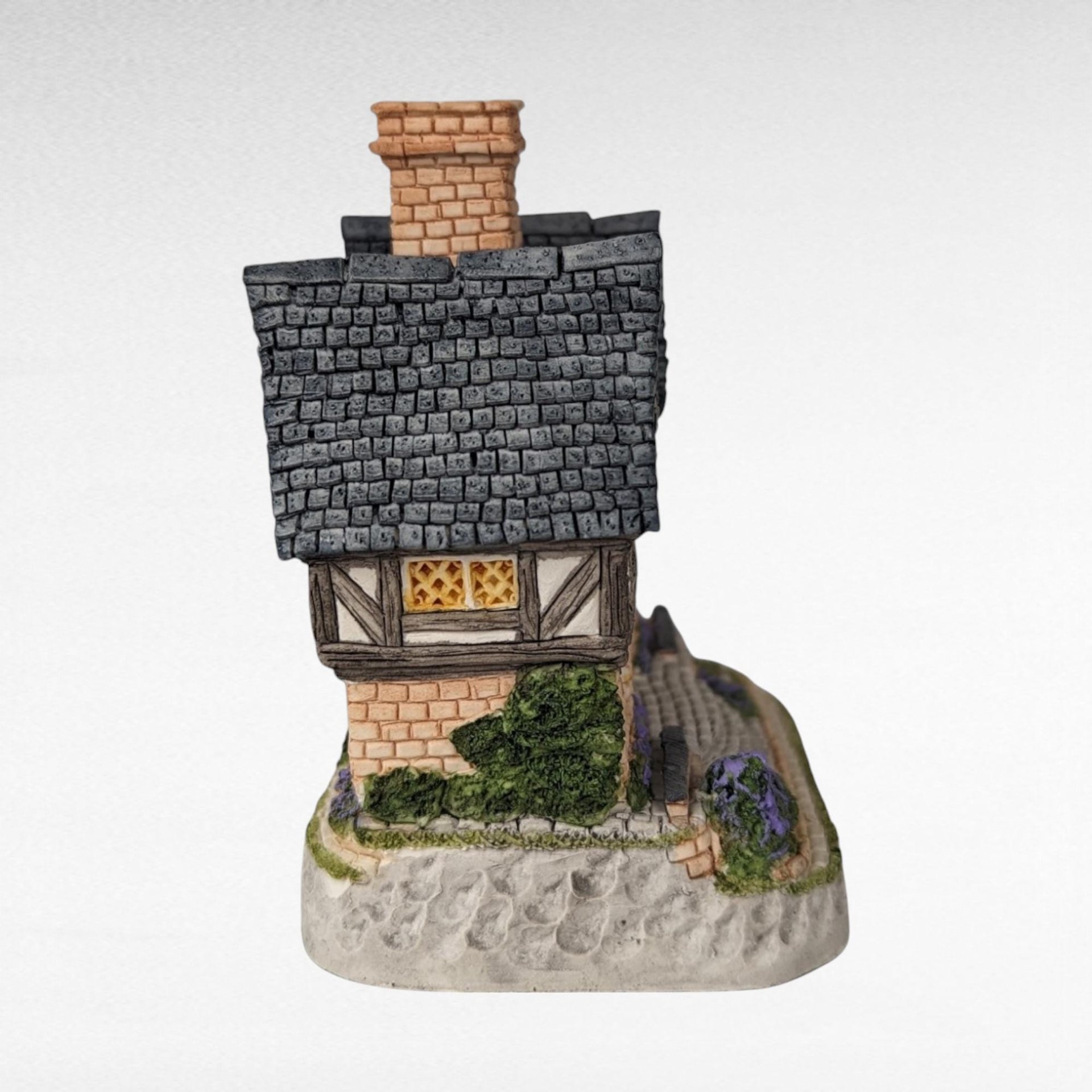 1993 David Winter Cottage "The Constabulary" | with COA and Original Box | Vintage Collectible