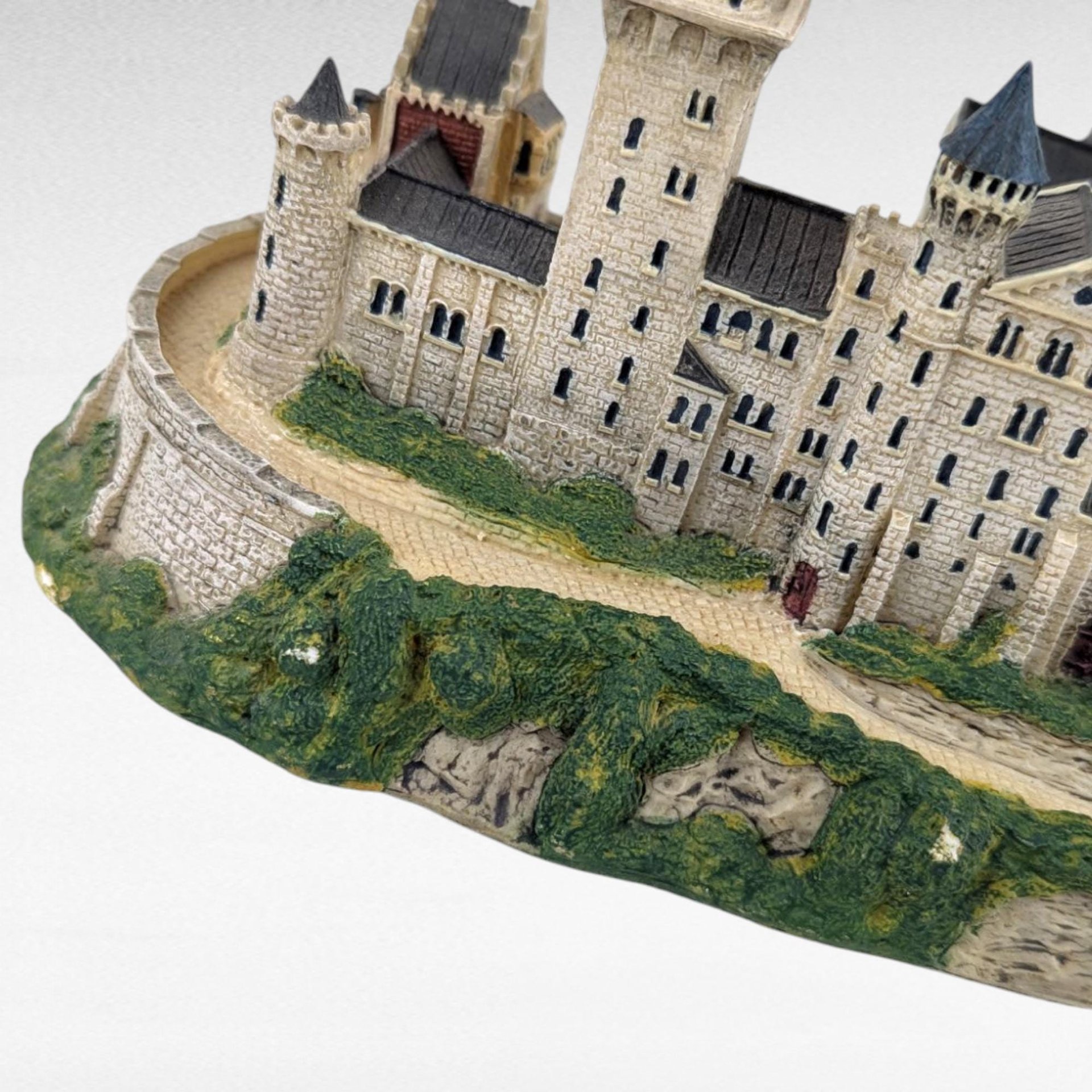 1993 Danbury Mint Neuschwanstein Castle Replica, Vintage Enchanted Castles of Europe Collection, Display Piece