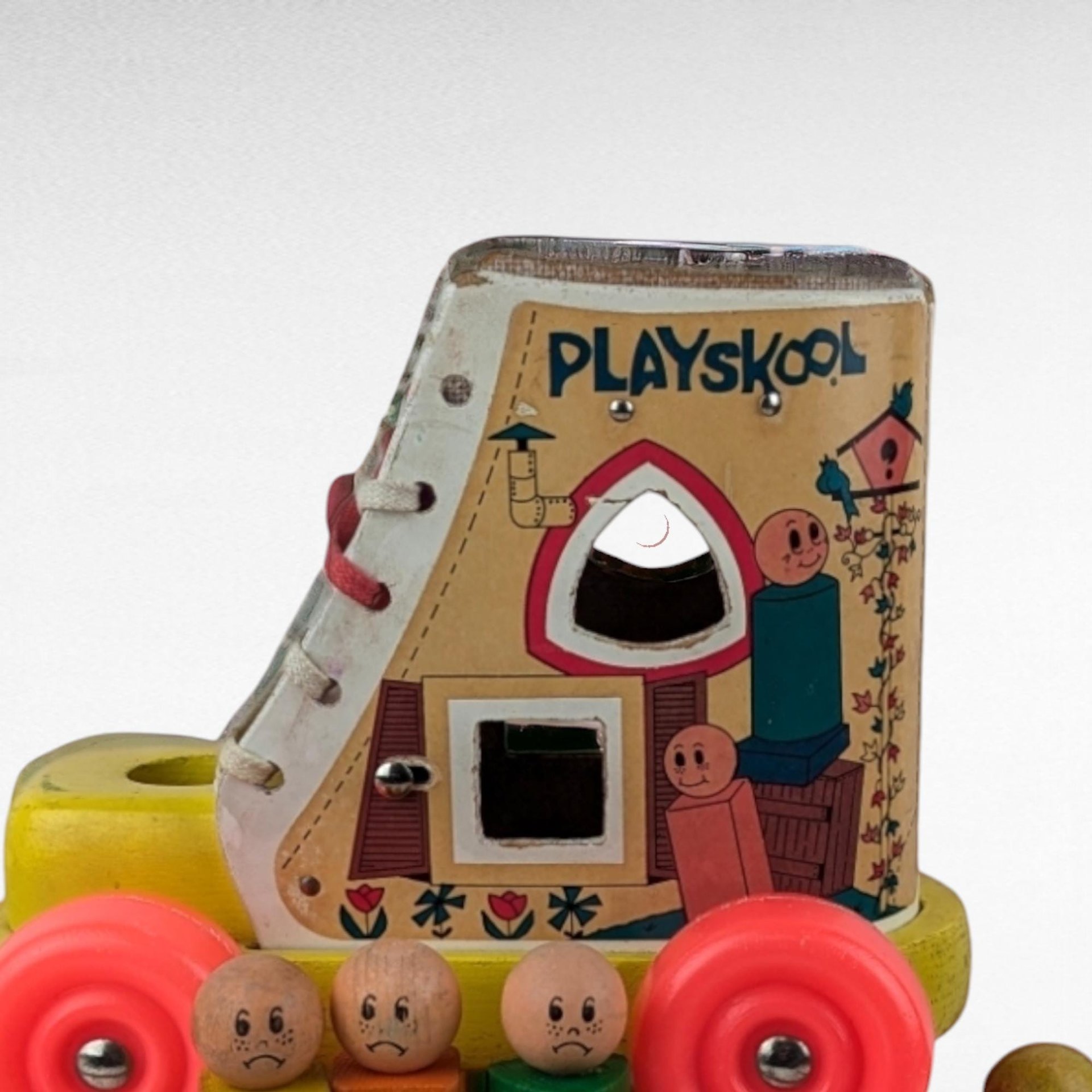 Vintage Playskool Little Old Lady Shoe Boot Pull Toy with Wooden People, Classic Toy, Nostalgic Gift, Collectible Toy, Nursery Decor