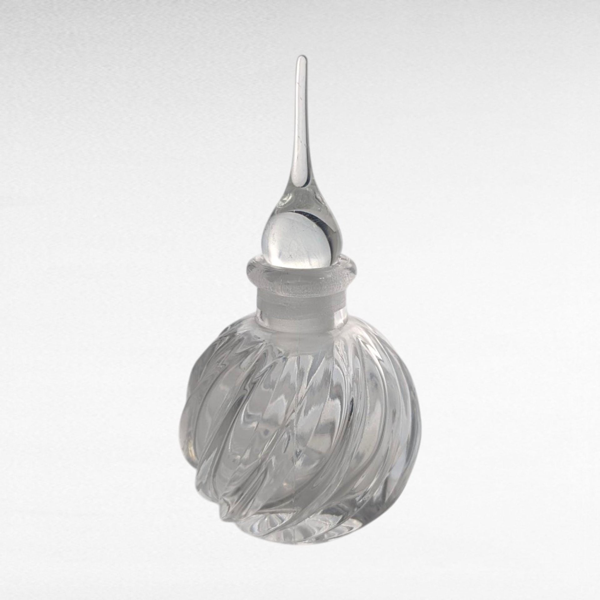Vintage Clear Glass Perfume Bottle.