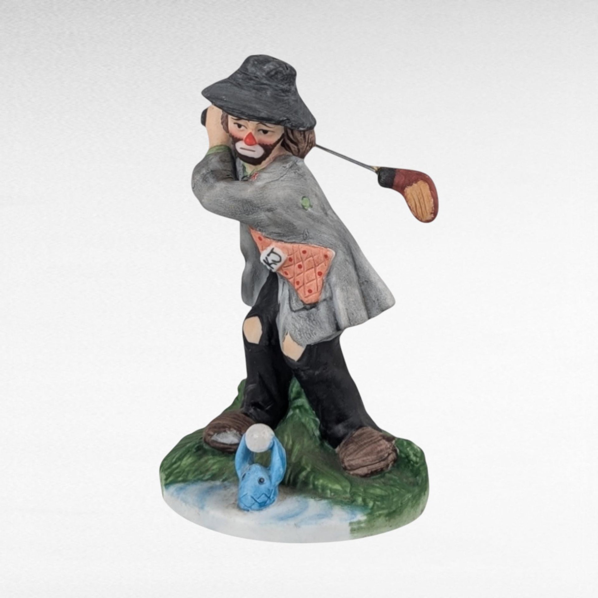 Vintage Flambro Emmett Kelly Jr. Hobo Clown Golf Figurine, Swinging Golf Club, Collectible Clown, Gift for Golfer, 5 Inches, Circus Theme