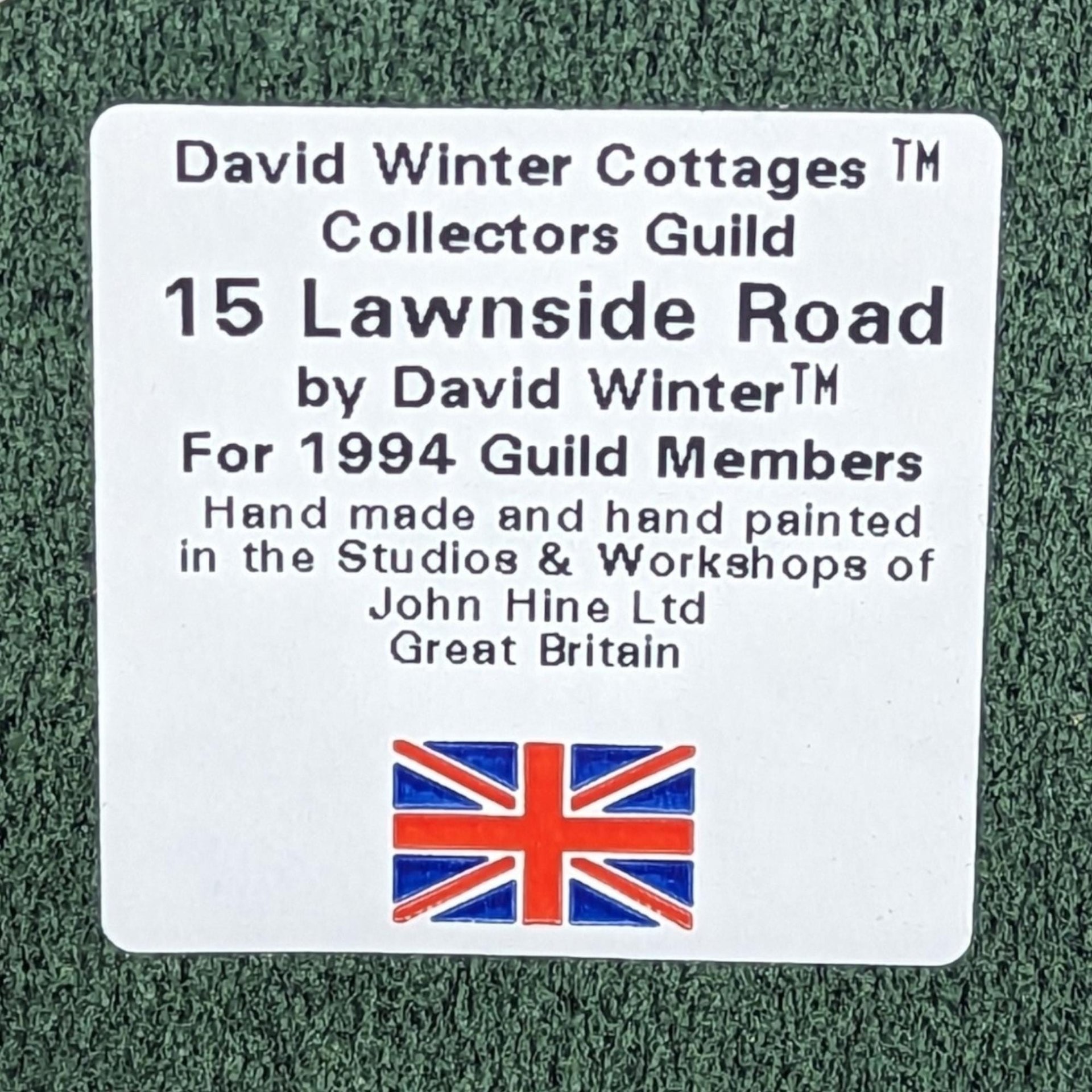 1994 David Winter Cottages 15 Lawnside Road Corner Figure, Hand Painted, English Cottage Decor, Gift for Miniature Collectors, 4 Inches