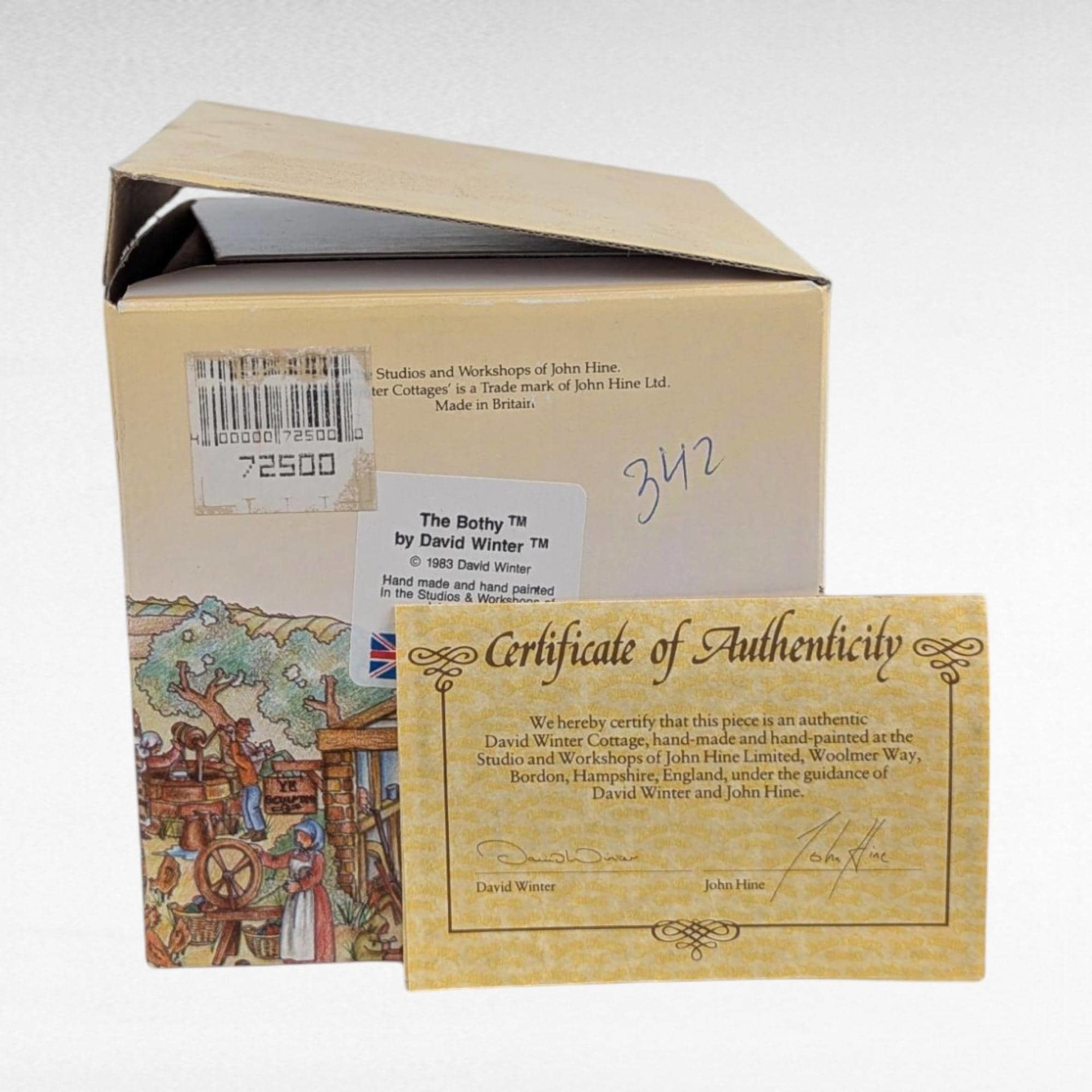 1983 David Winter The Bothy Village House, Tudor Style Cottage Sculpture, Vintage Home Decor, Gift for Collector, Miniature Building