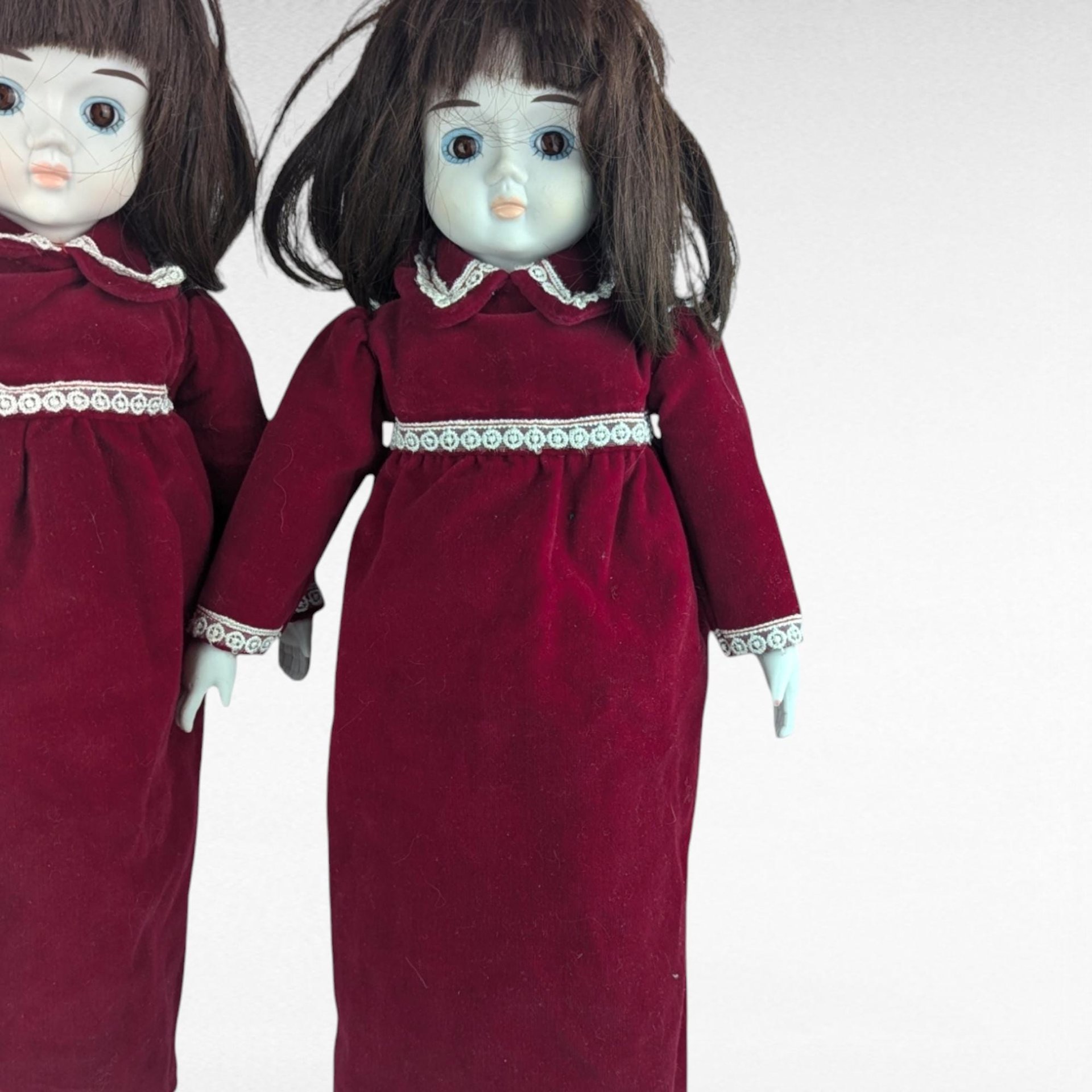 Vintage Commonwealth Happyland Porcelain Doll Pair, 15-16 Inch Victorian Style Dolls, Red Velvet Dresses, Collectible Dolls, Doll Collector