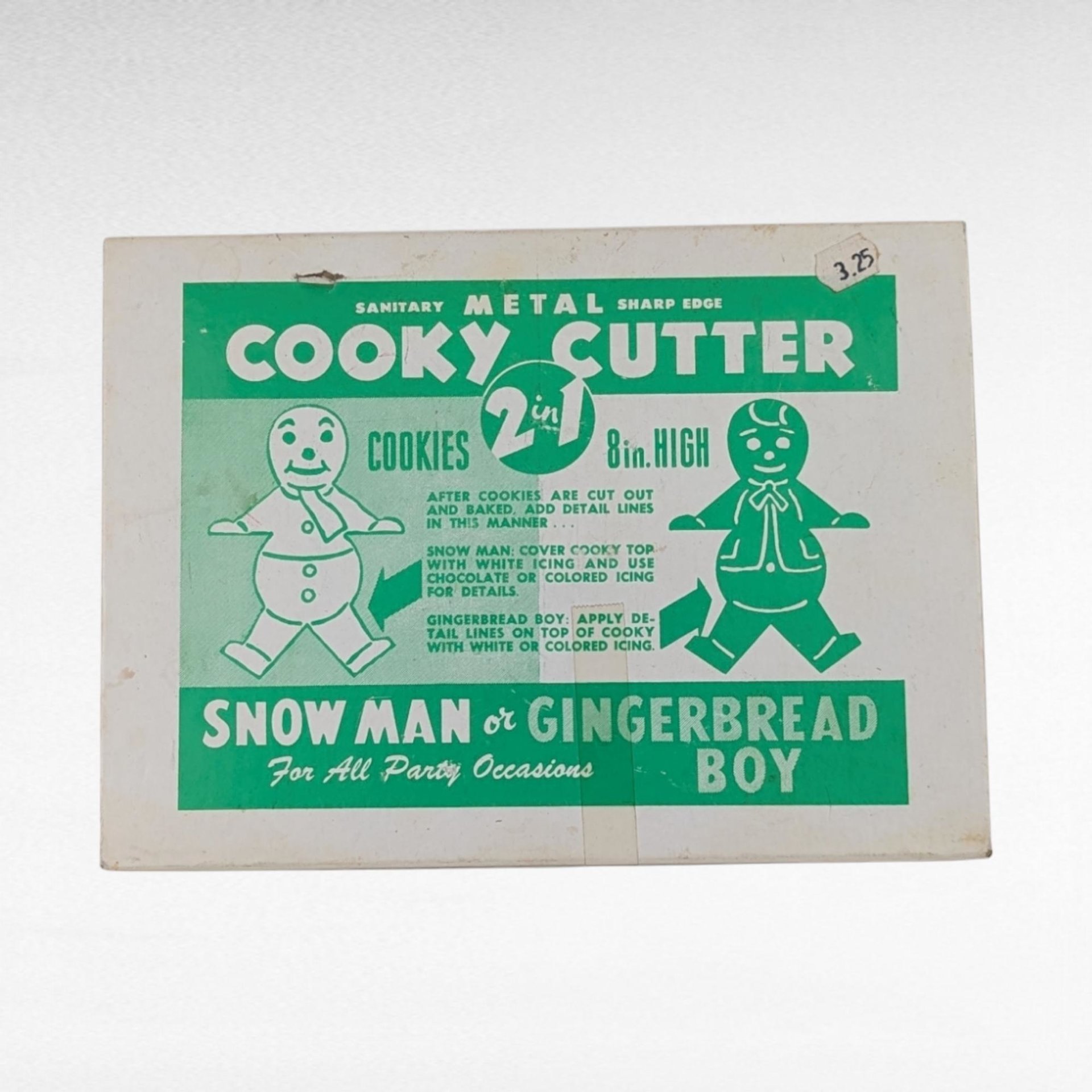 Vintage Anchor Hocking Microwave Muffin Pan & Snowman Gingerbread Cookie Cutter Set, Retro Baking, Gift for Baker