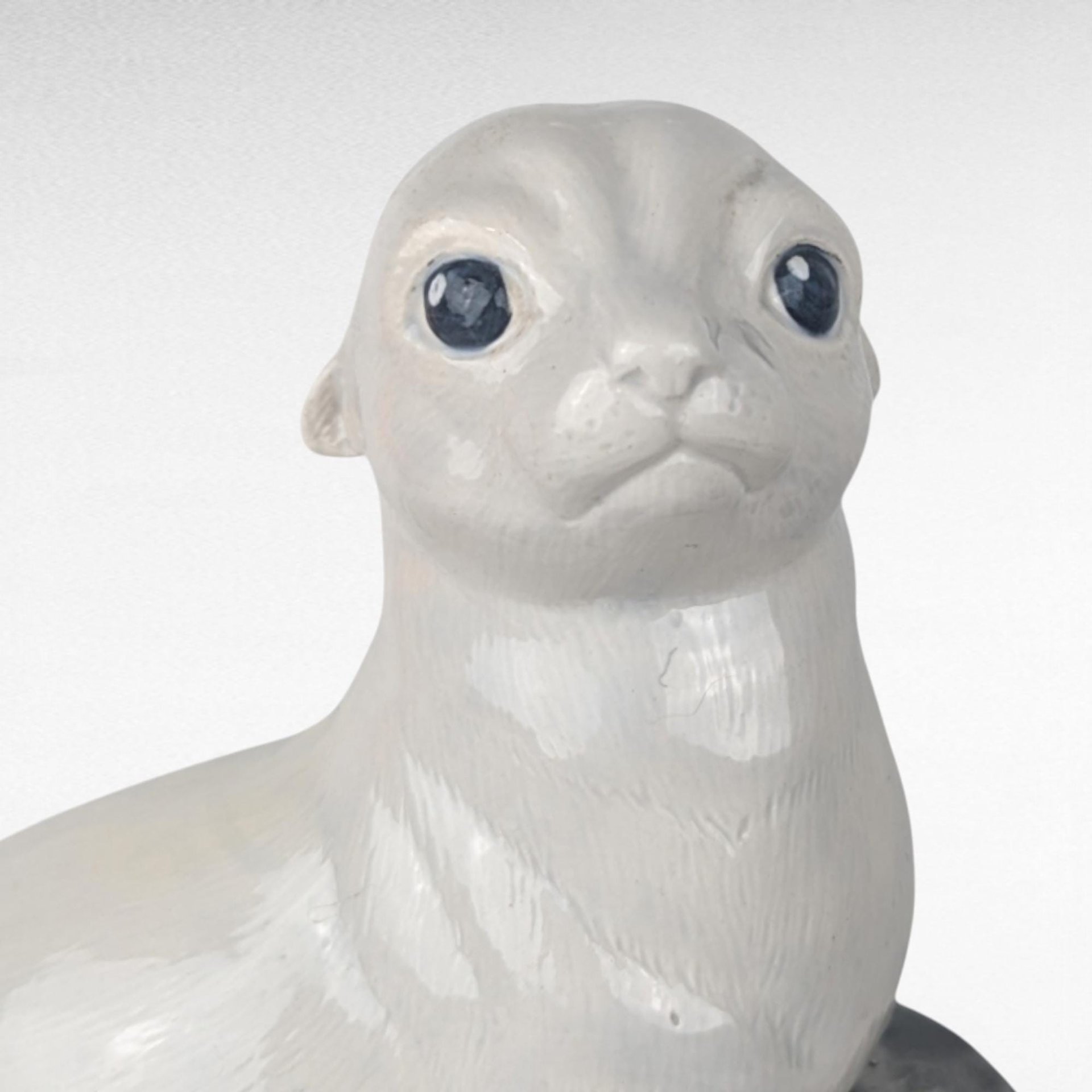 Vintage Ceramic Sea Lion Figurine, Hand-Painted White Sea Lion Sculpture, Nautical Decor, Ocean Animal Statue, Gift for Animal Lover