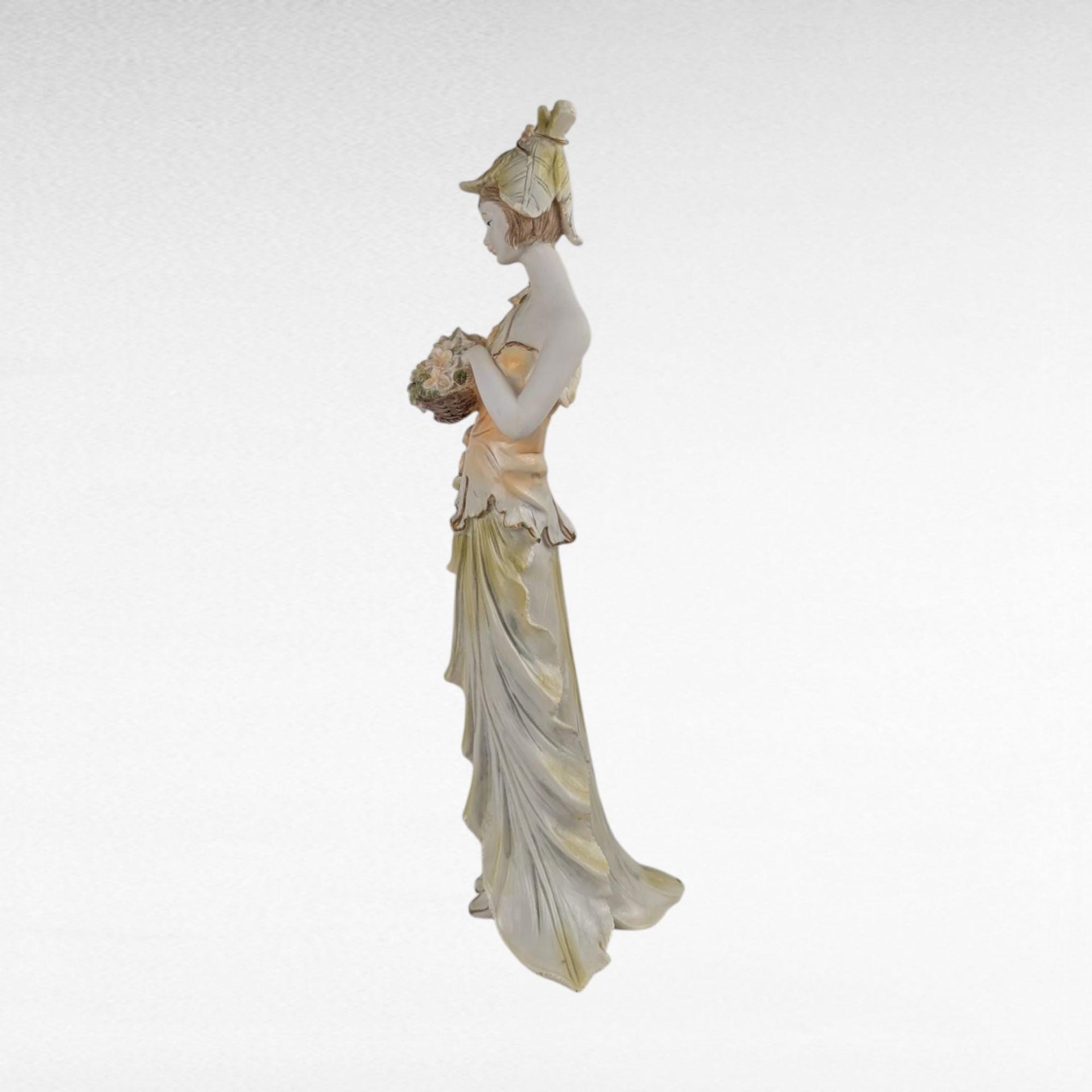 Vintage Resin Woman Figurine, Elegant Dresser Decor, Lady with Flowers, Art Deco Style, Decorative Sculpture
