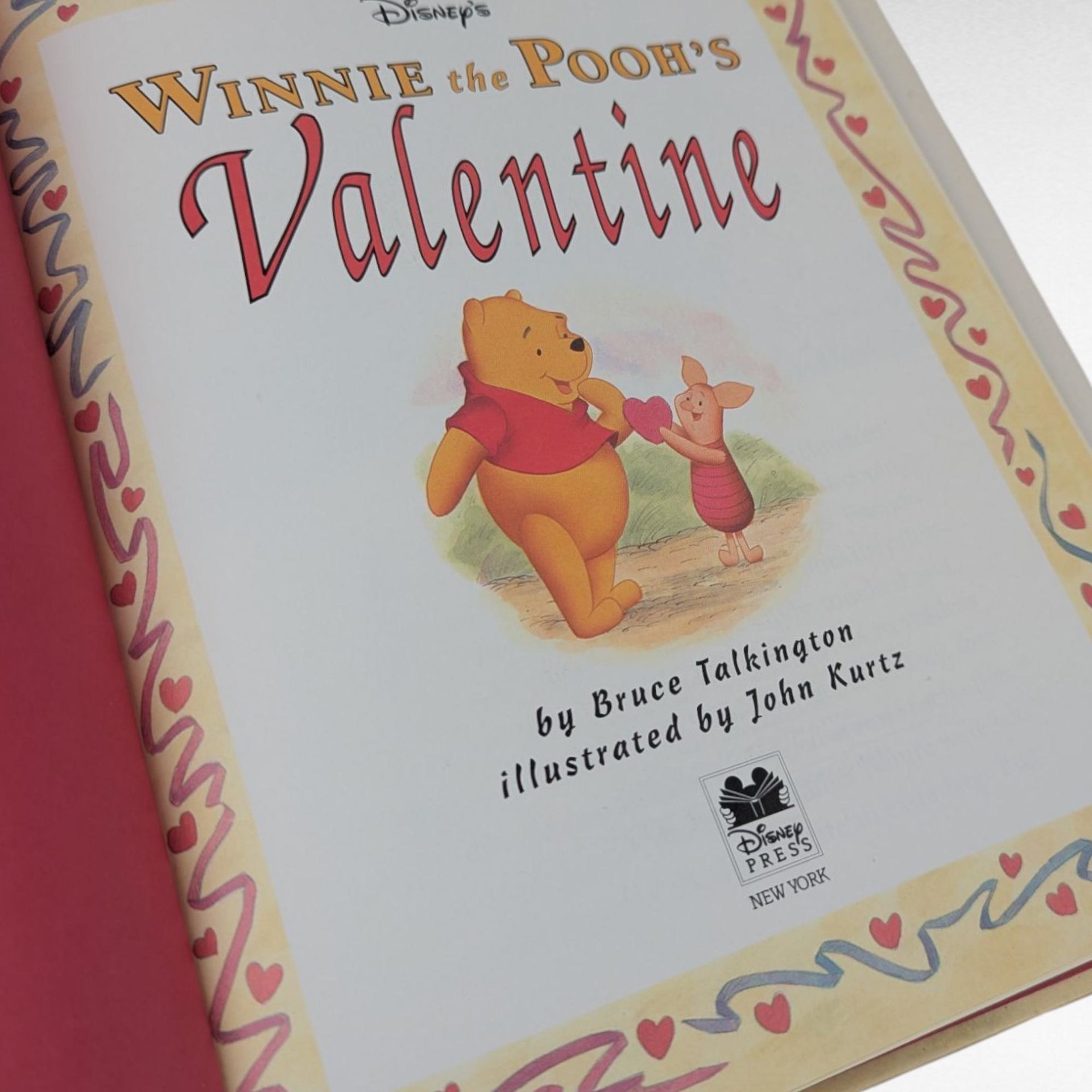 1995 Disney Winnie the Pooh's Valentine Hardcover Book, Children's Valentine Story, Pooh Bear Gift