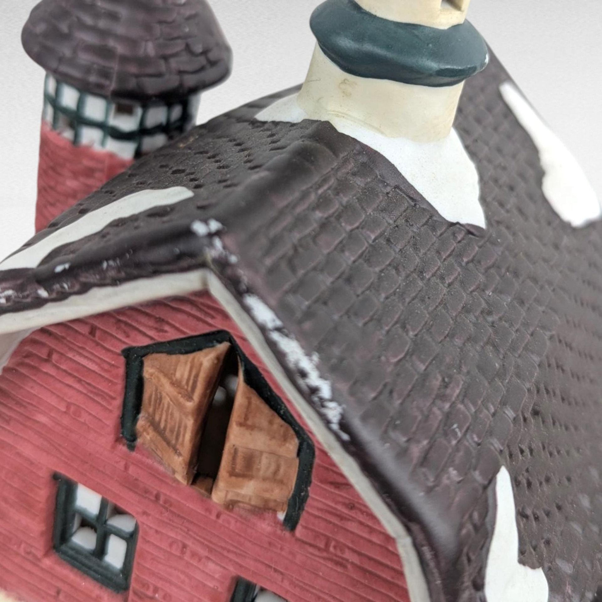1993 Seasonal Specialties North Pole Dairy, Lighted Christmas Village Building, Vintage Holiday Display, Ceramic Barn