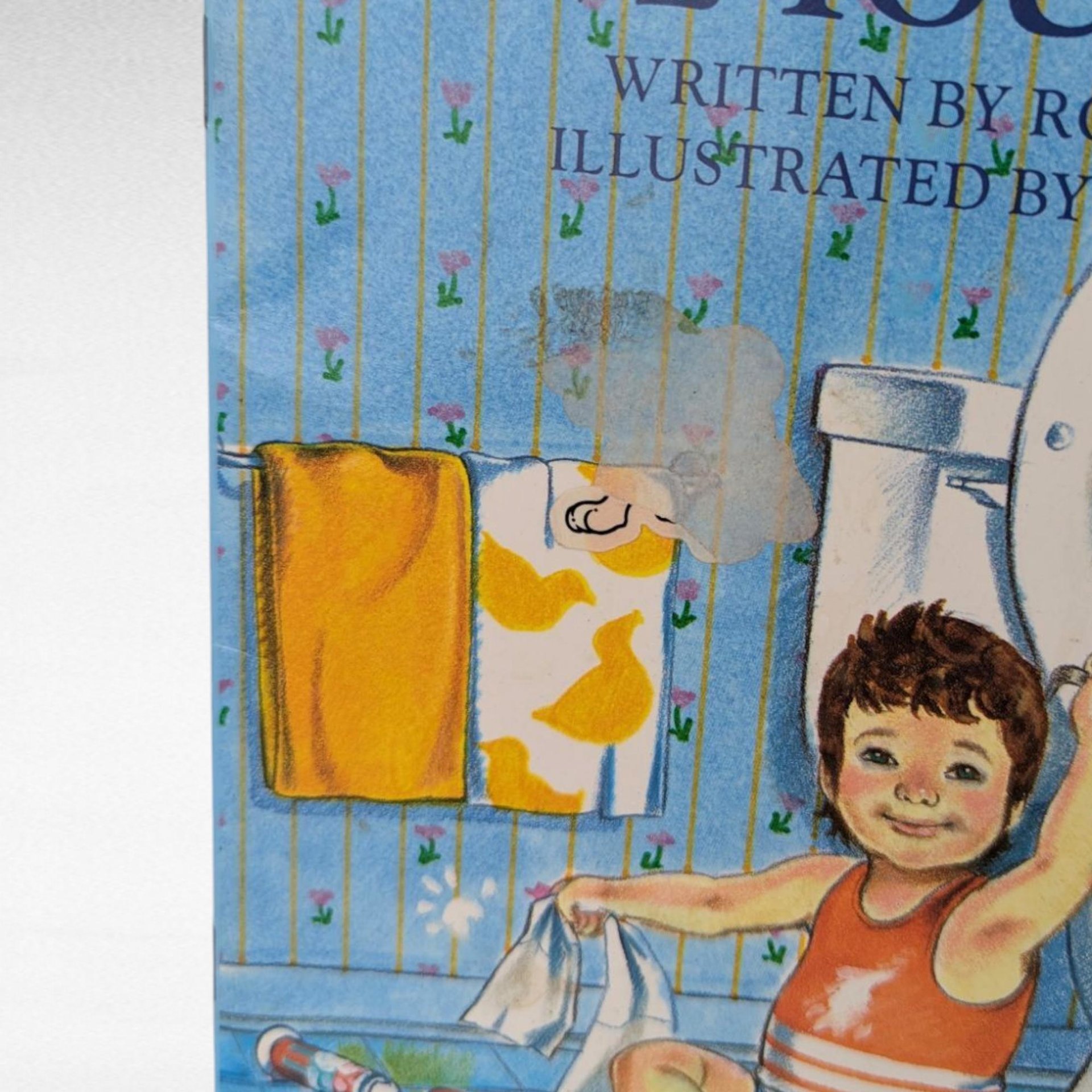1996 Love You Forever Softcover, Robert Munsch Book, Illustrated Children's Story