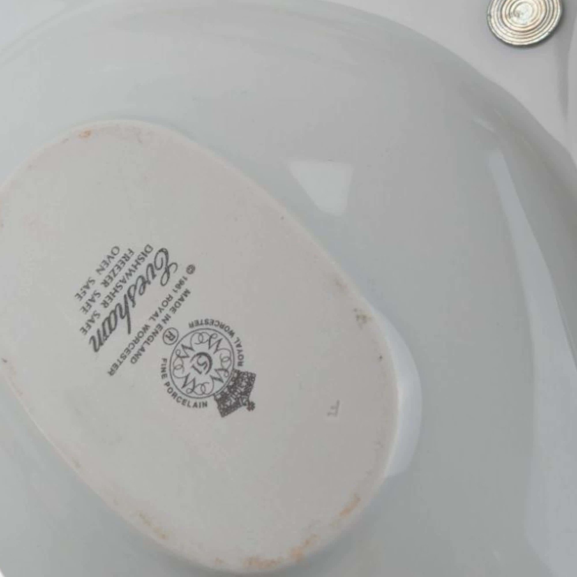 Vintage 1961 Royal Worcester Evesham Gold 3 Part Relish Dish, 9.5 Inch Divided Serving Dish with Center Handle, Fine Bone China