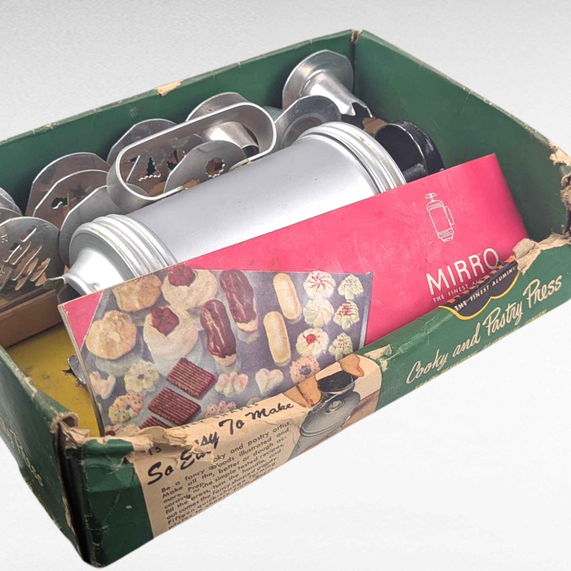 Vintage Mirro Aluminum Cooky and Pastry Press Set with 11 Discs and 3 Tips, Mid-Century Spritz Cookie Maker in Original Box