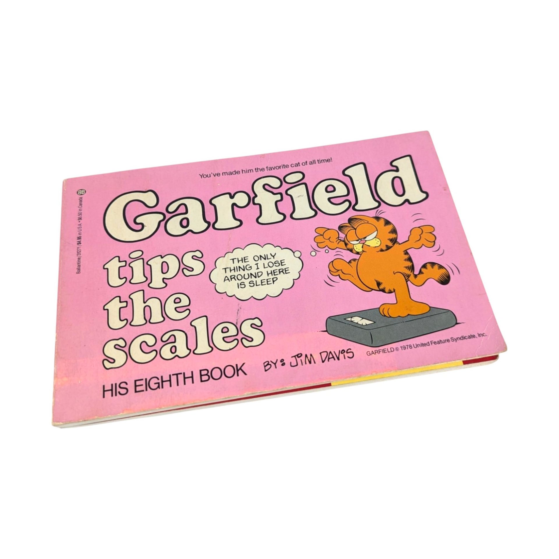 Vintage Cat Book Lot, Heathcliff, Garfield, Shy Kitten, Collectible Children's Books, Gift for Cat Lovers, Retro Comic Books