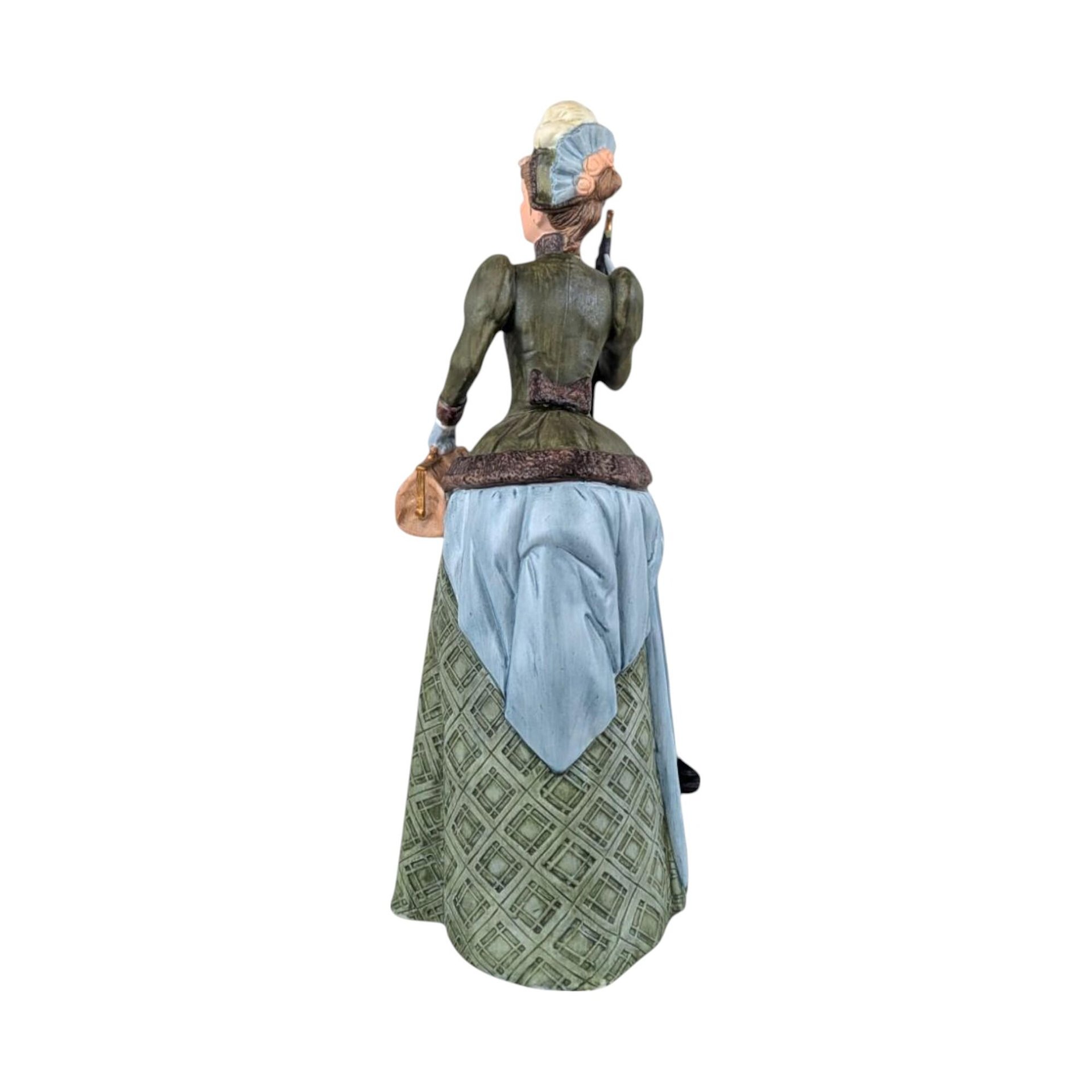 1987 Avon Mrs. Albee Presidents Club Figurine, Ceramic Green Dress, Avon Representative Award, Vintage Collectible, 9.5 Inch Height