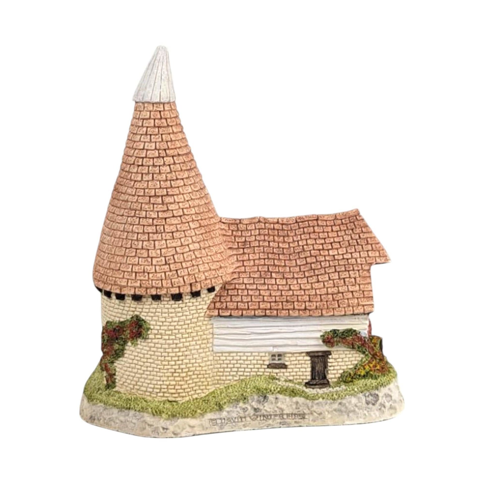1981 David Winter Single Oast Village Building, Collectible English Cottage Sculpture, Vintage Home Decor, Gift for Collector