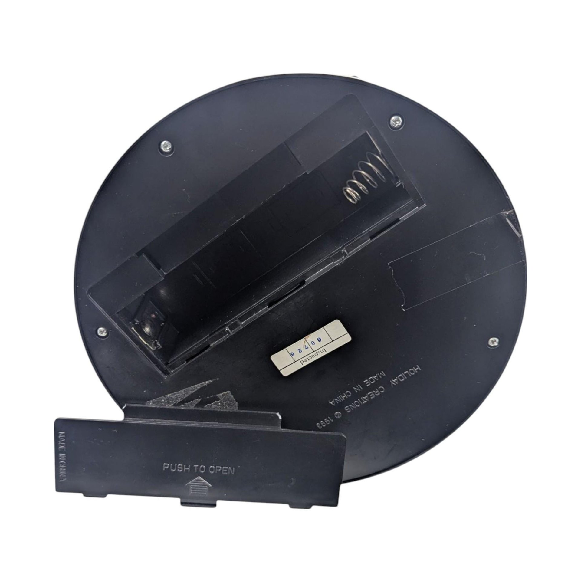 Vintage Musical Carolers Figurine: Light-Up Christmas Decor