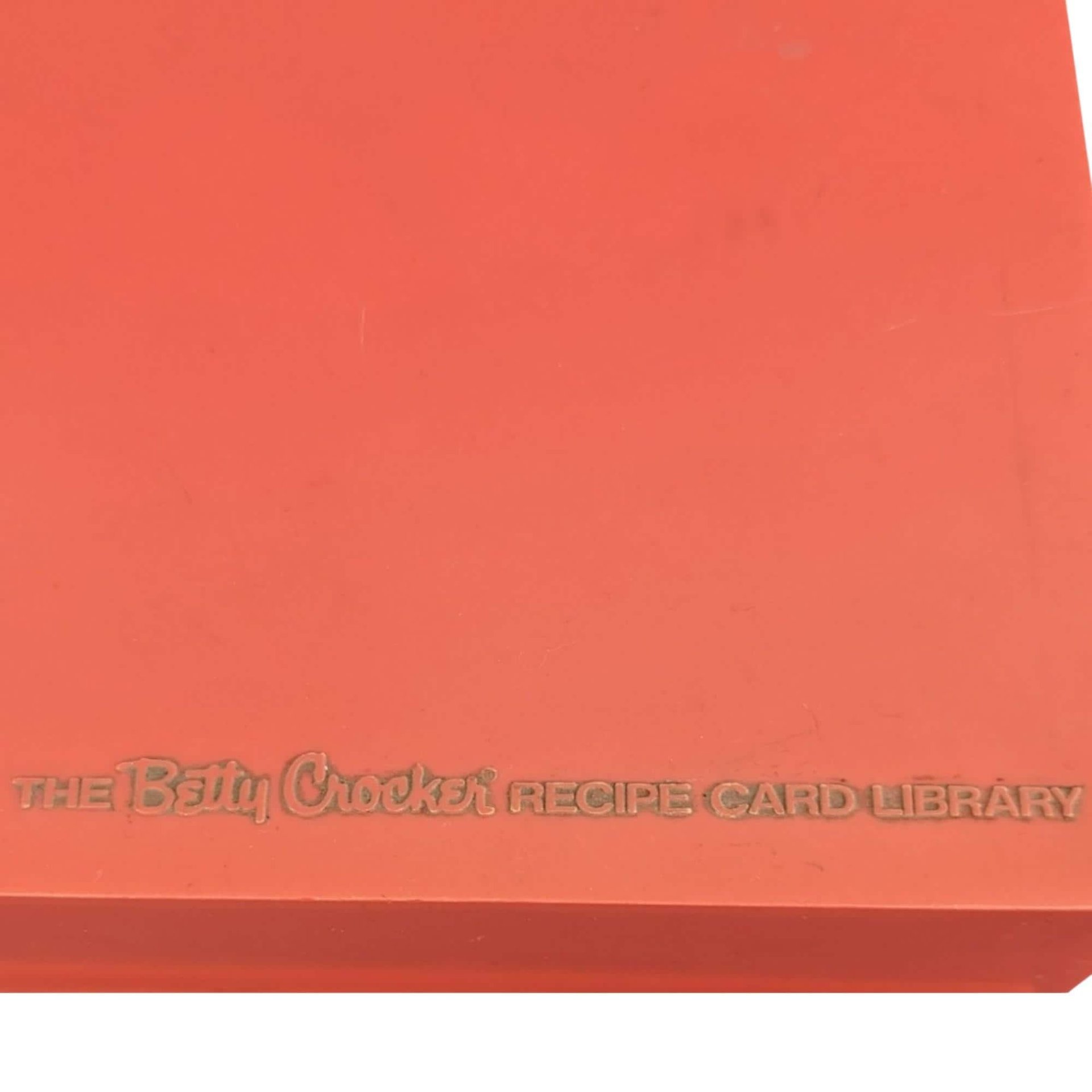 Vintage 1970s Betty Crocker Recipe Box: Retro Handwritten Recipe Collection