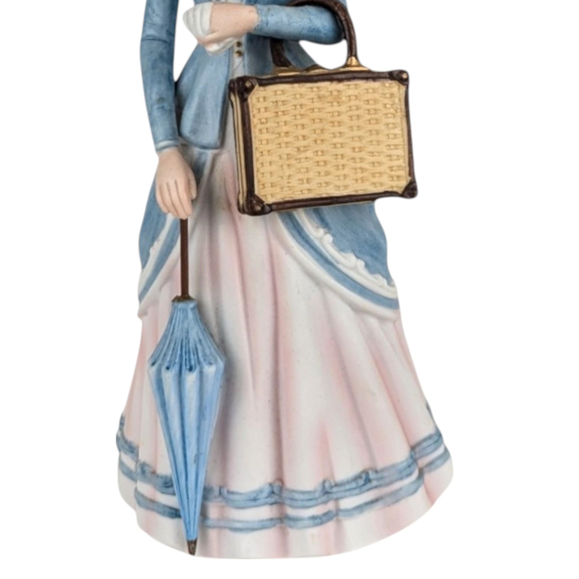 1979 Avon Mrs. Albee Award Figurine, Vintage Avon Collectible, Woman with Hat and Bag, Sales Achievement Award, Ceramic Figurine