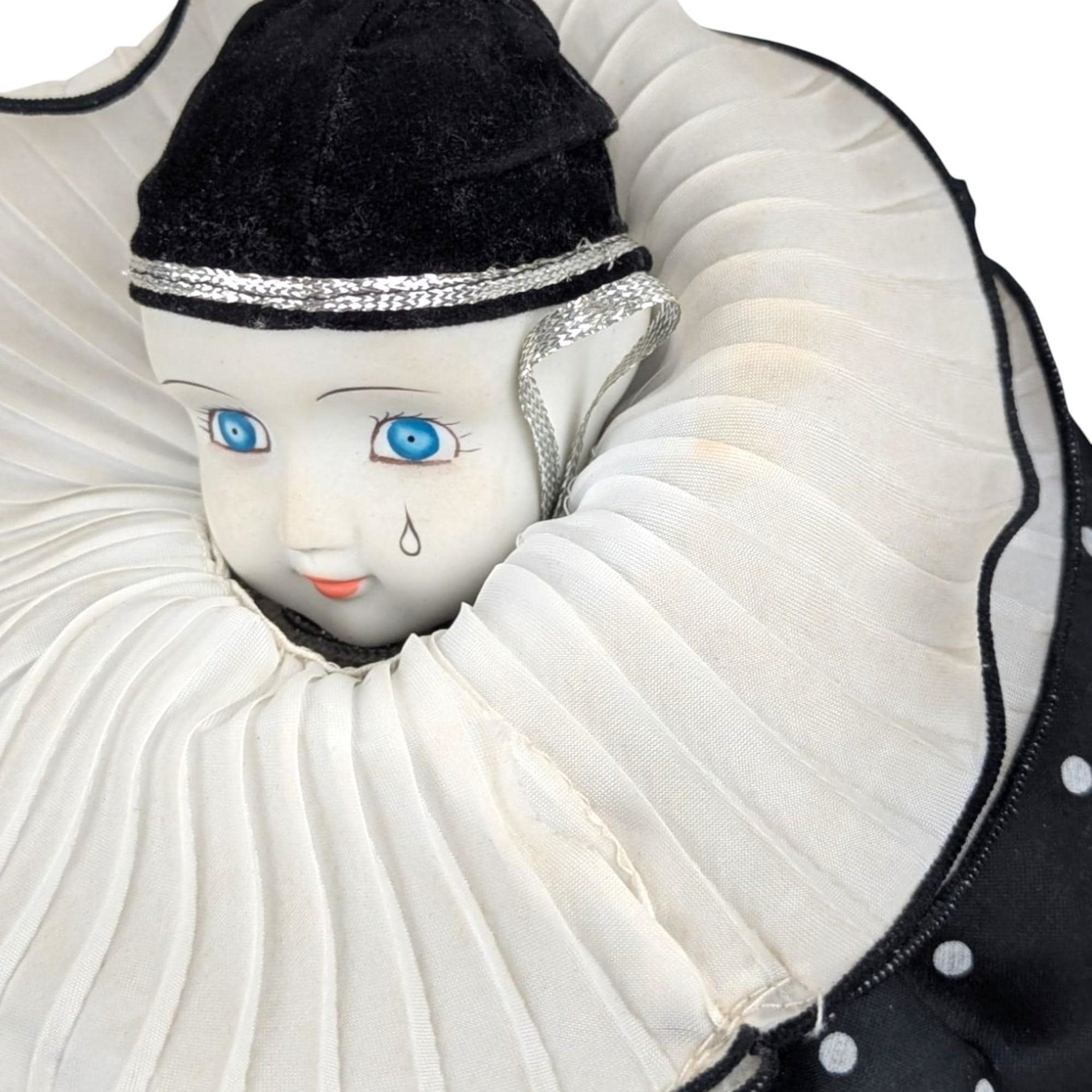 Vintage Sad Clown Head Music Box, Black & White Porcelain, Rotating Base, Unique Gift, Collectible Clown Decor