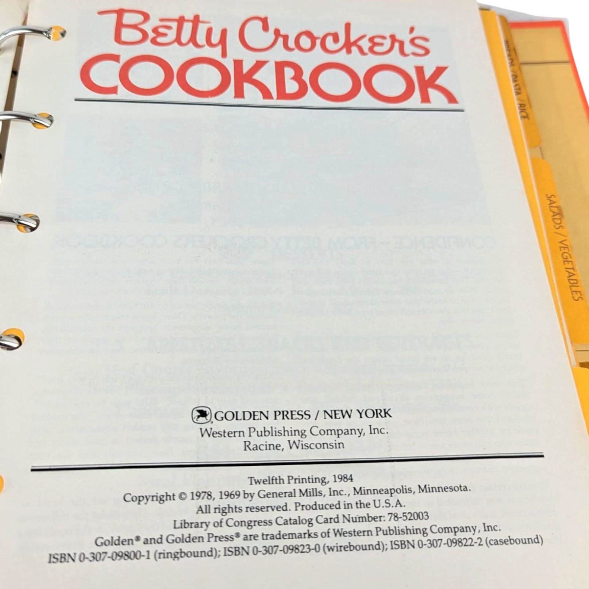 1984 Betty Crocker's Cookbook, 12th Edition, Hardcover, Ring Binder, Vintage Recipe Book, Classic Cooking