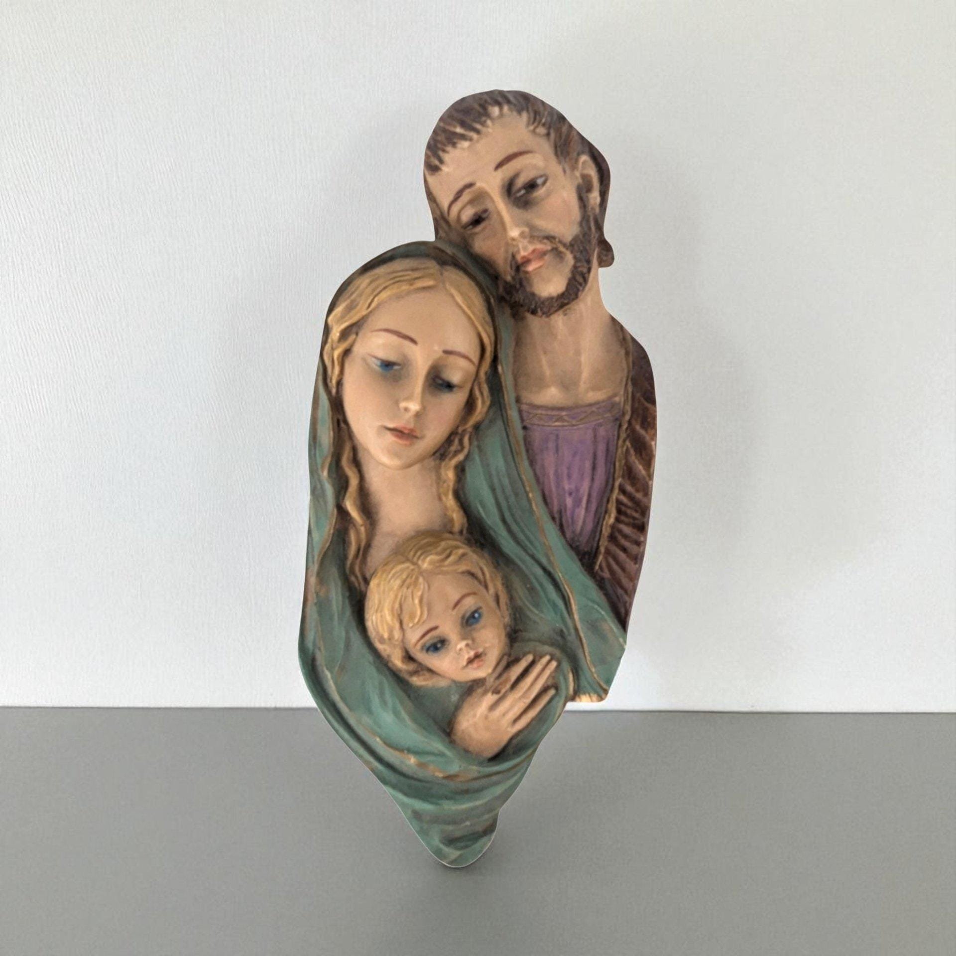 Vintage Holy Family Wall Hanging: Roman Religious Resin Art