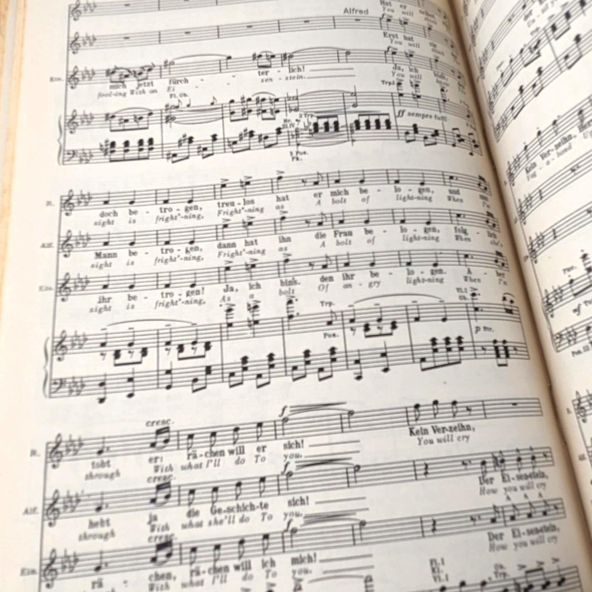 Vintage 1951 Fledermaus Vocal Score: Johann Strauss Metropolitan Opera Sheet Music