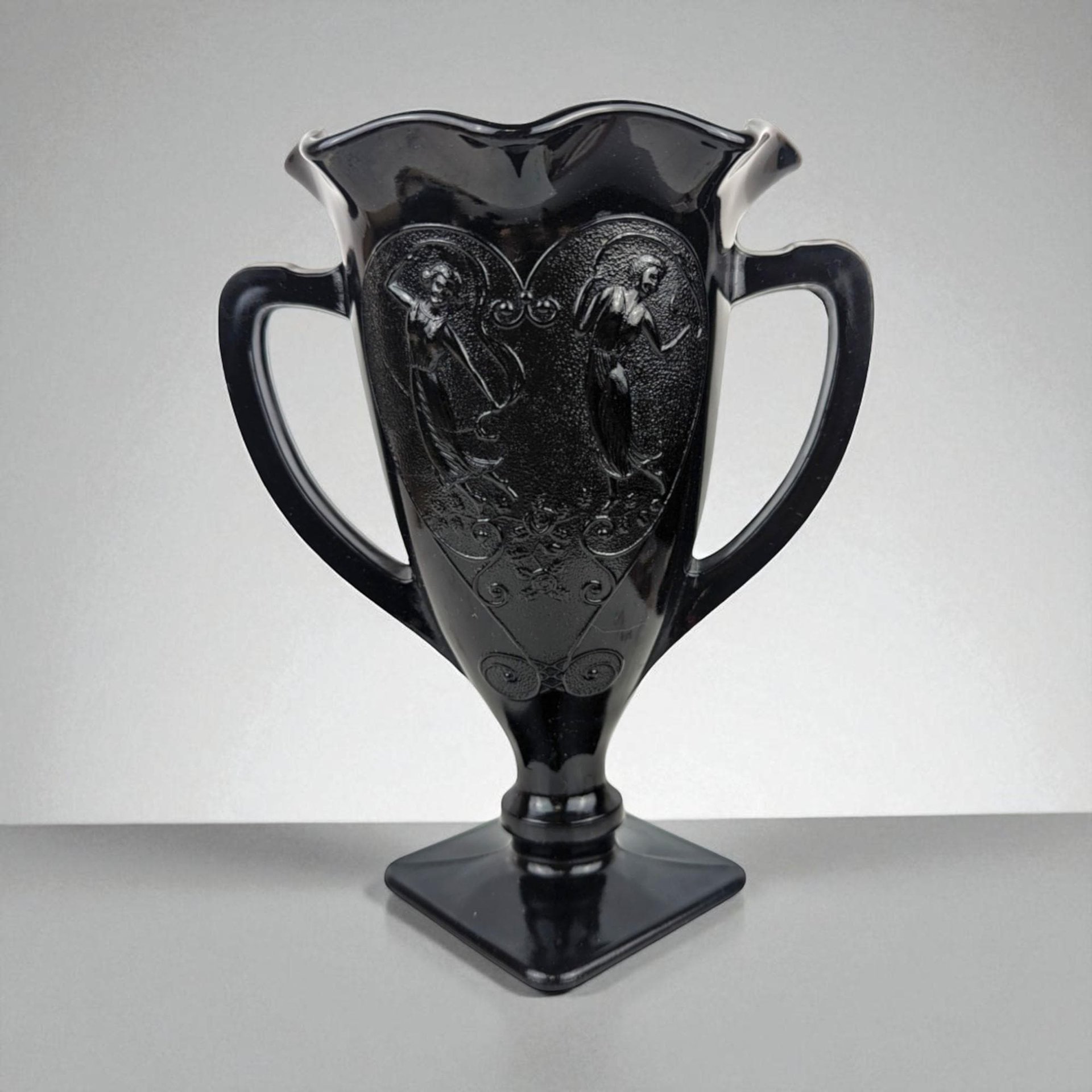 Vintage L.E. Smith Dancing Nymphs Vase: Black Amethyst Art Deco Glassware