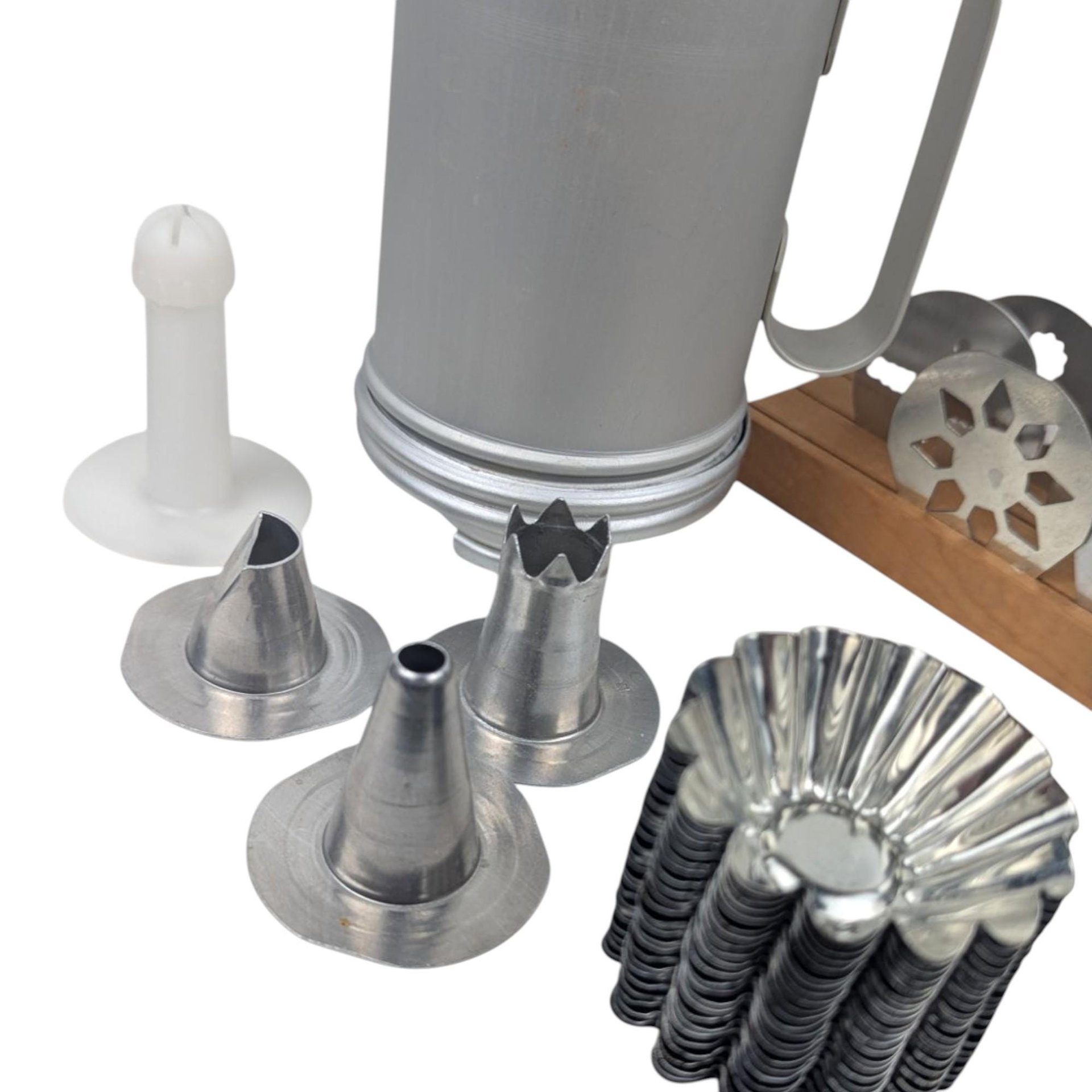 Vintage Cookie & Pastry Press: Mirro Aluminum Baking Tool