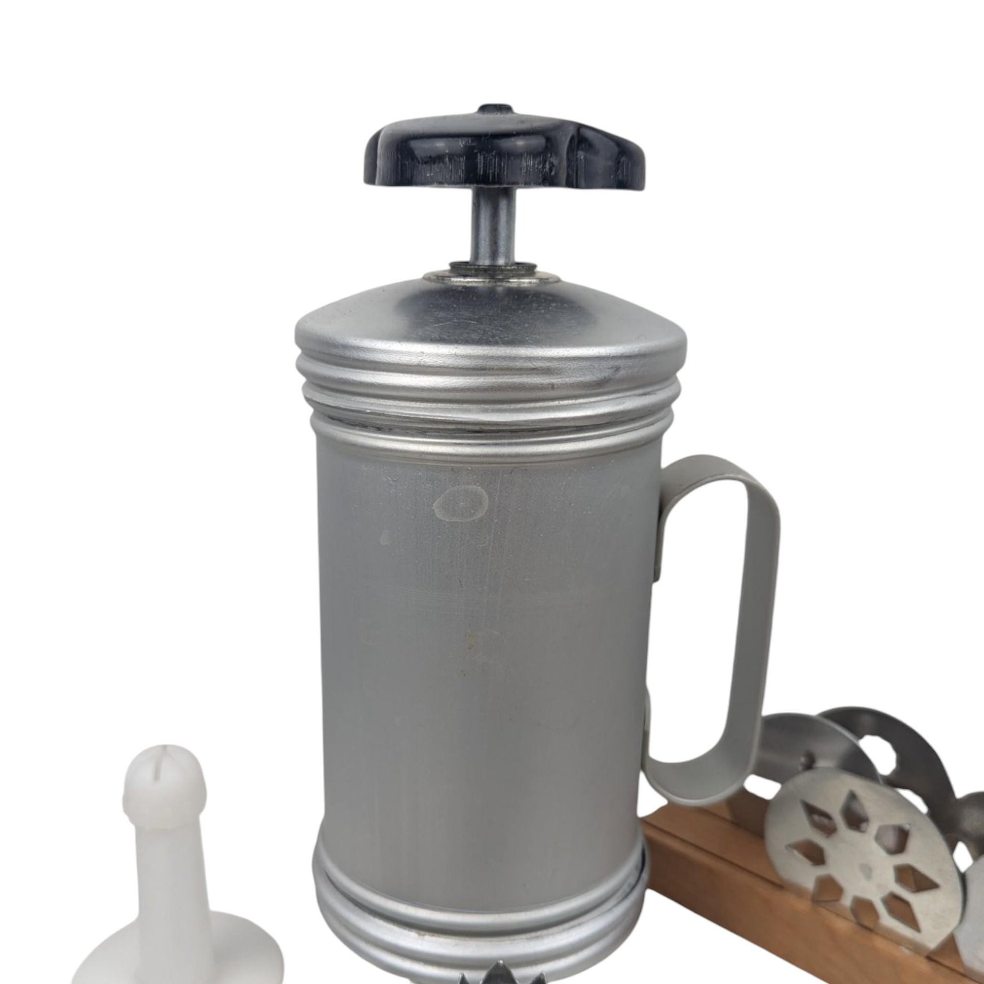 Vintage Cookie & Pastry Press: Mirro Aluminum Baking Tool