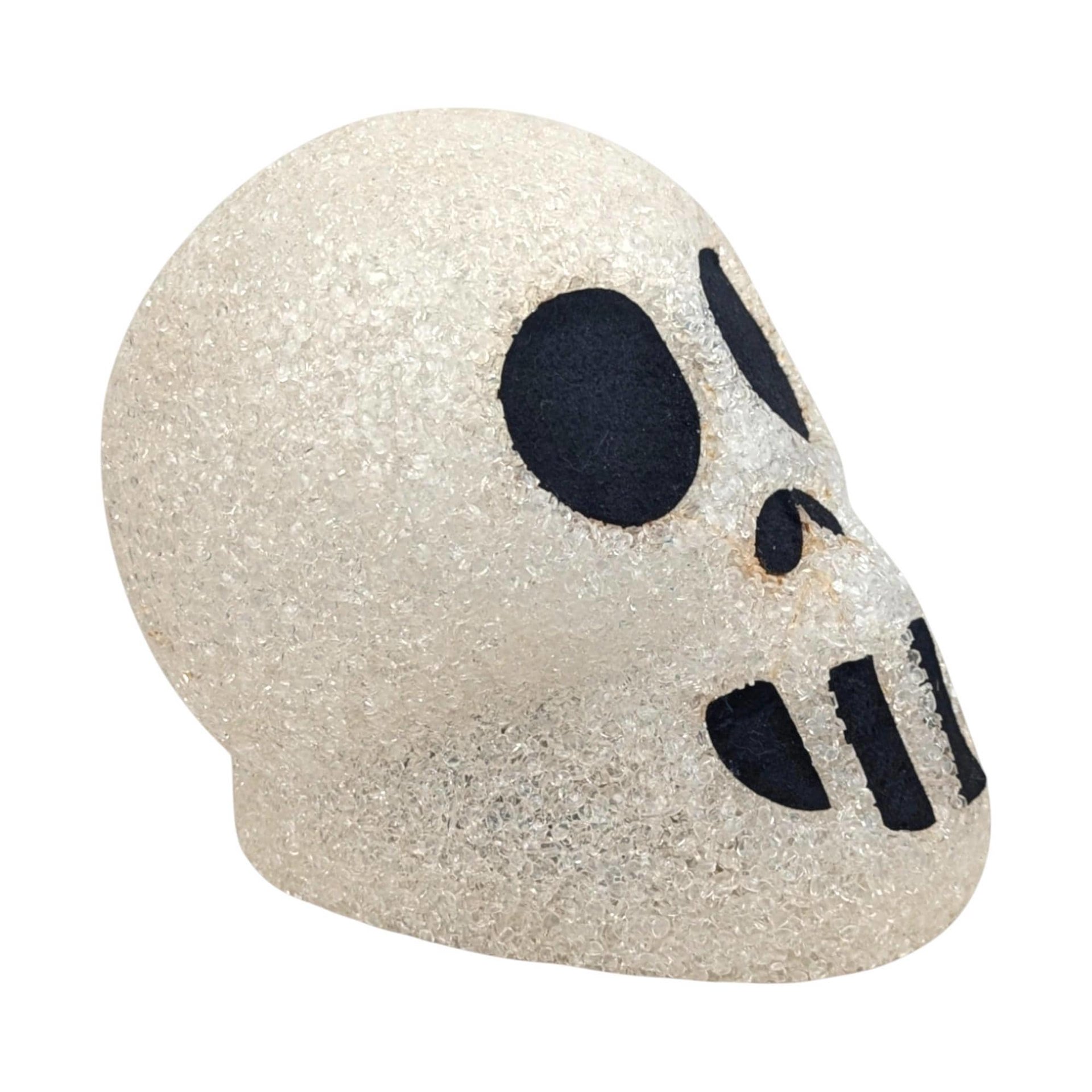 Vintage Melted Plastic Popcorn Skull Light: Retro Halloween Decor