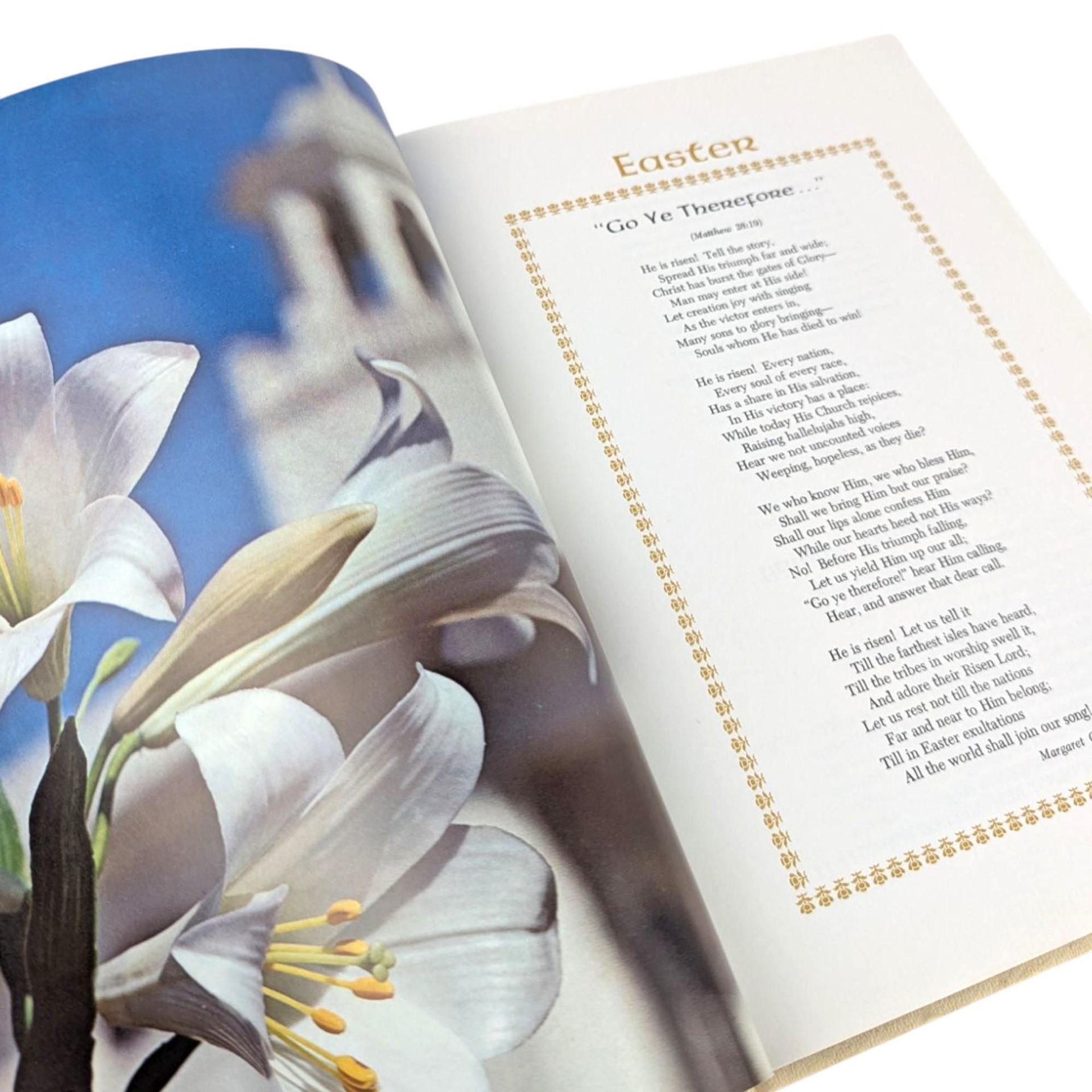 1974 The Family Album Hardcover, Arthur Nancy DeMoss Book, Vintage Family Life