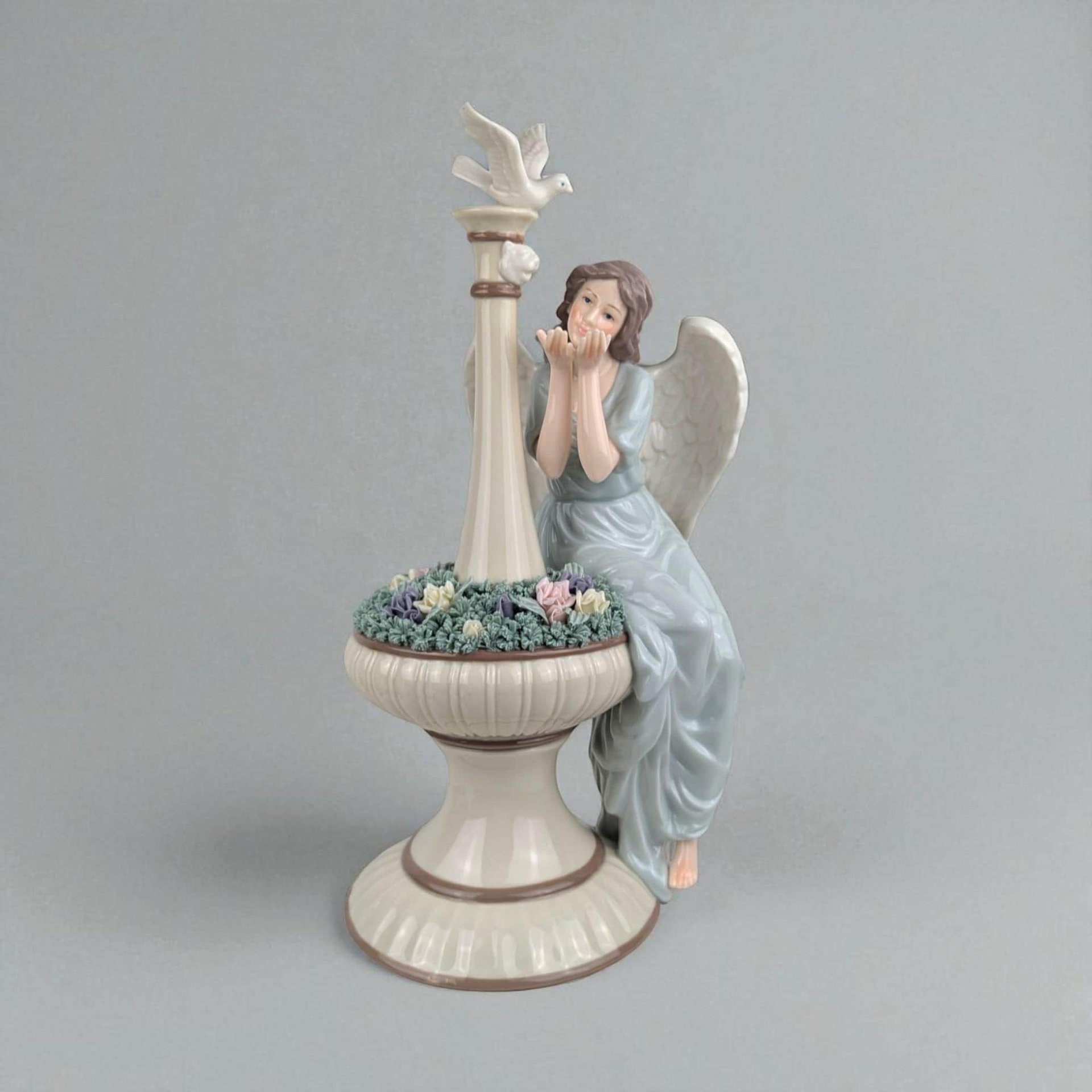 Grandeur Noel Porcelain Angel Figurine: Christmas Serenity Decor