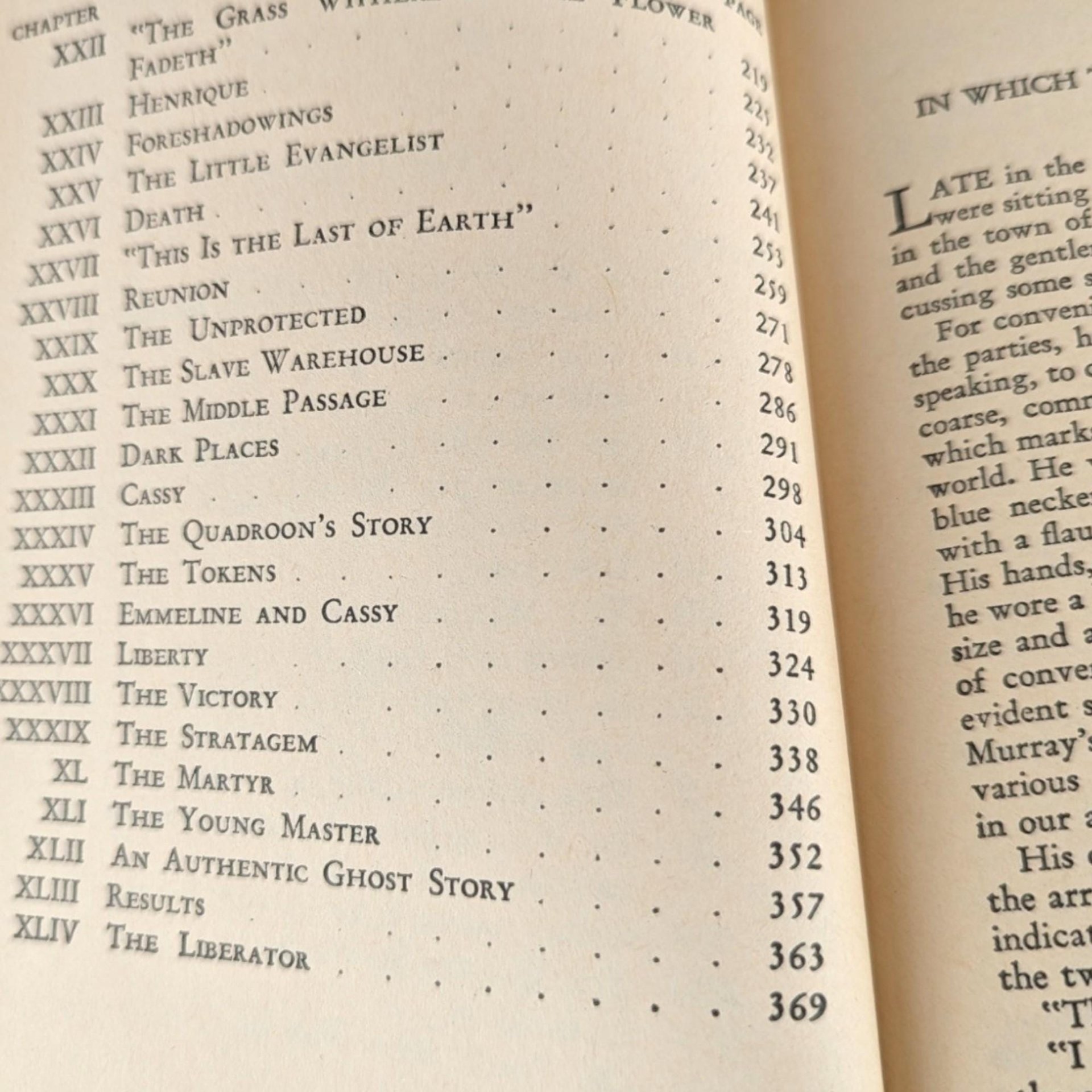 1976 Uncle Tom's Cabin Hardcover: Vintage American Literature