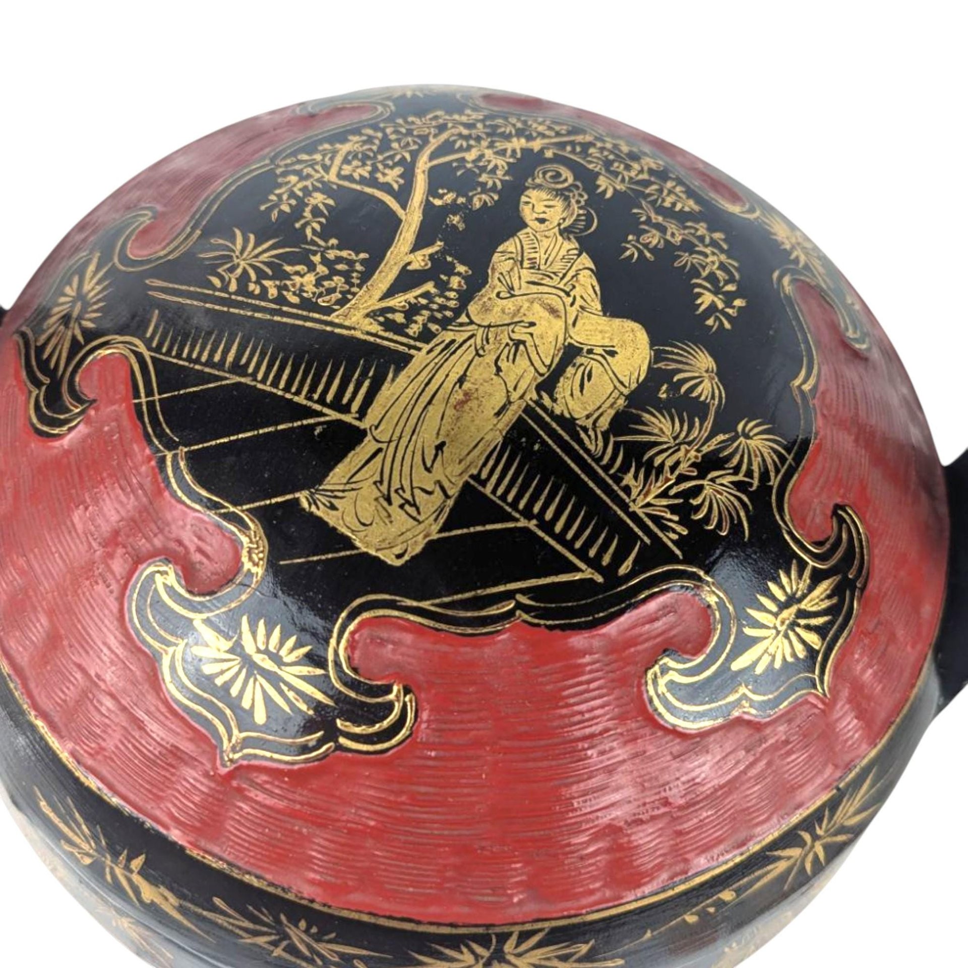 Vintage Chinese Wedding Basket: Hand-Painted Bamboo Bakul Sia