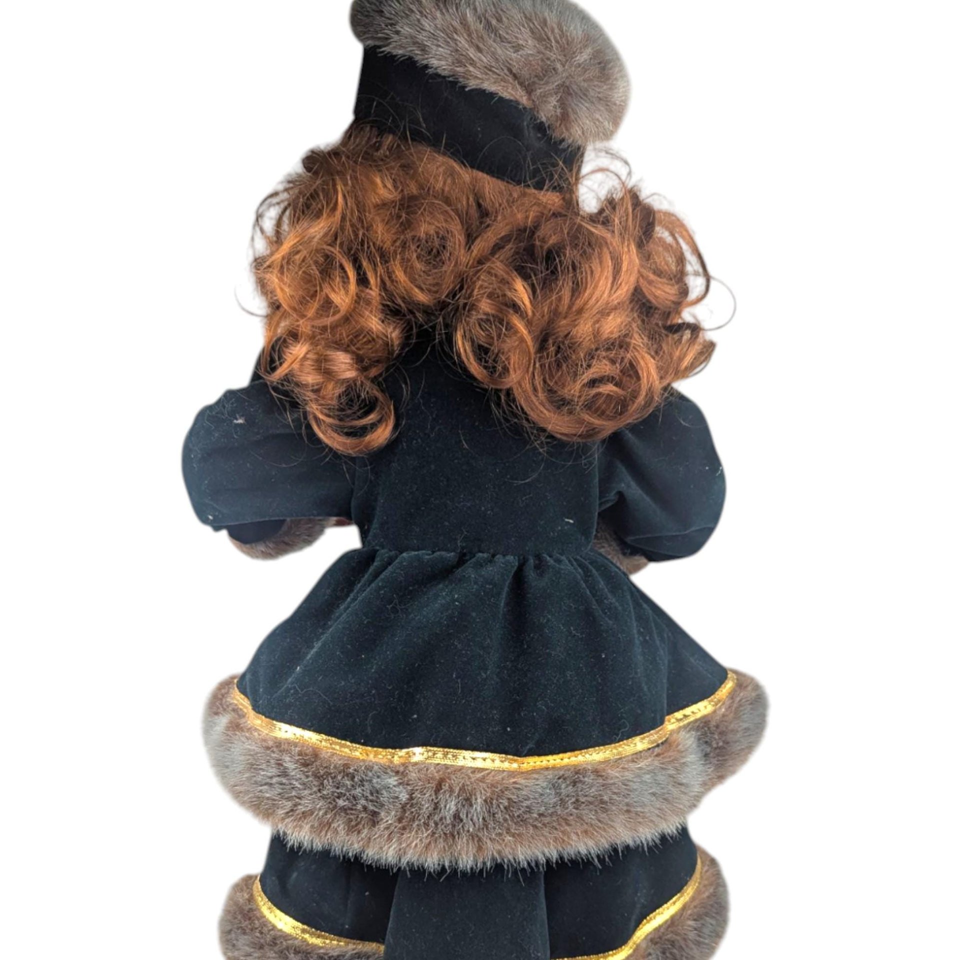 Vintage 1995 Telco Animated Caroler Girl: 25" Light-Up Victorian Christmas Doll