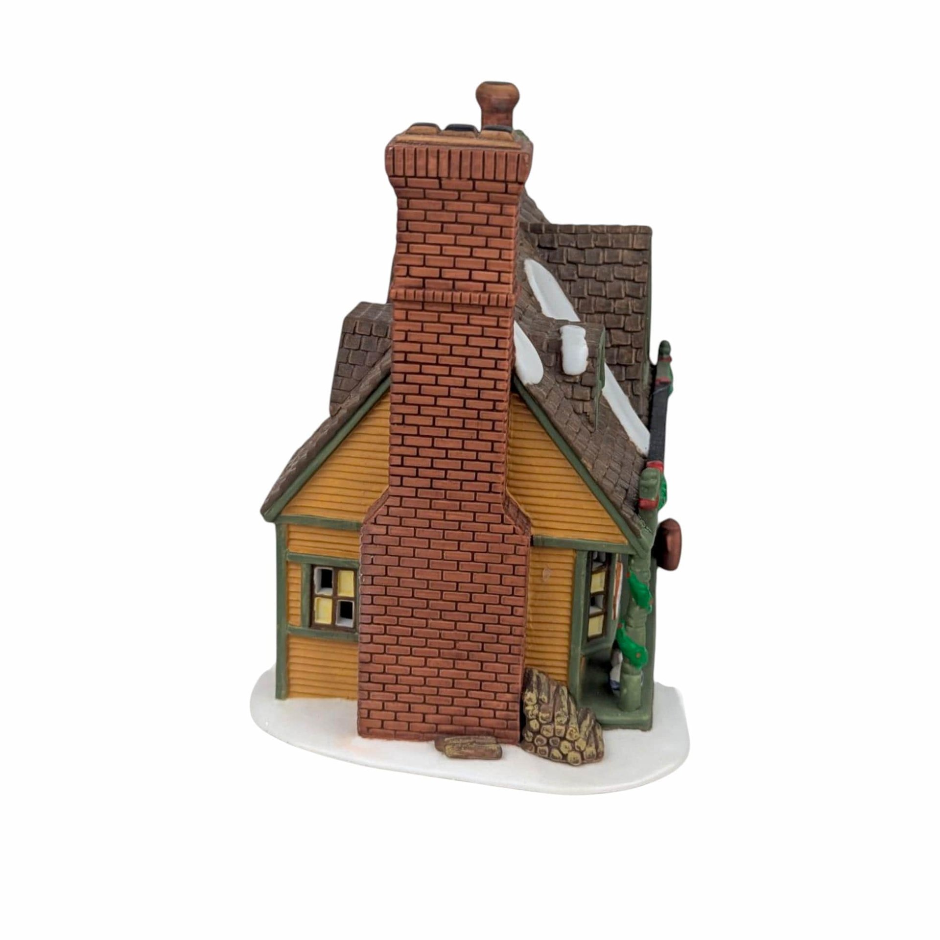 Dept 56 New England Village: East Willet Pottery Lighted House, 1997 Christmas Collectible