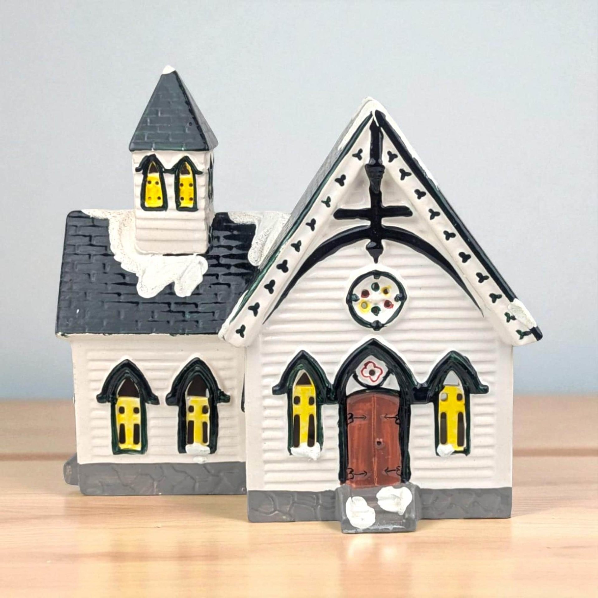 Vintage Dept 56 Snow Village Church: Lighted Christmas Collectible