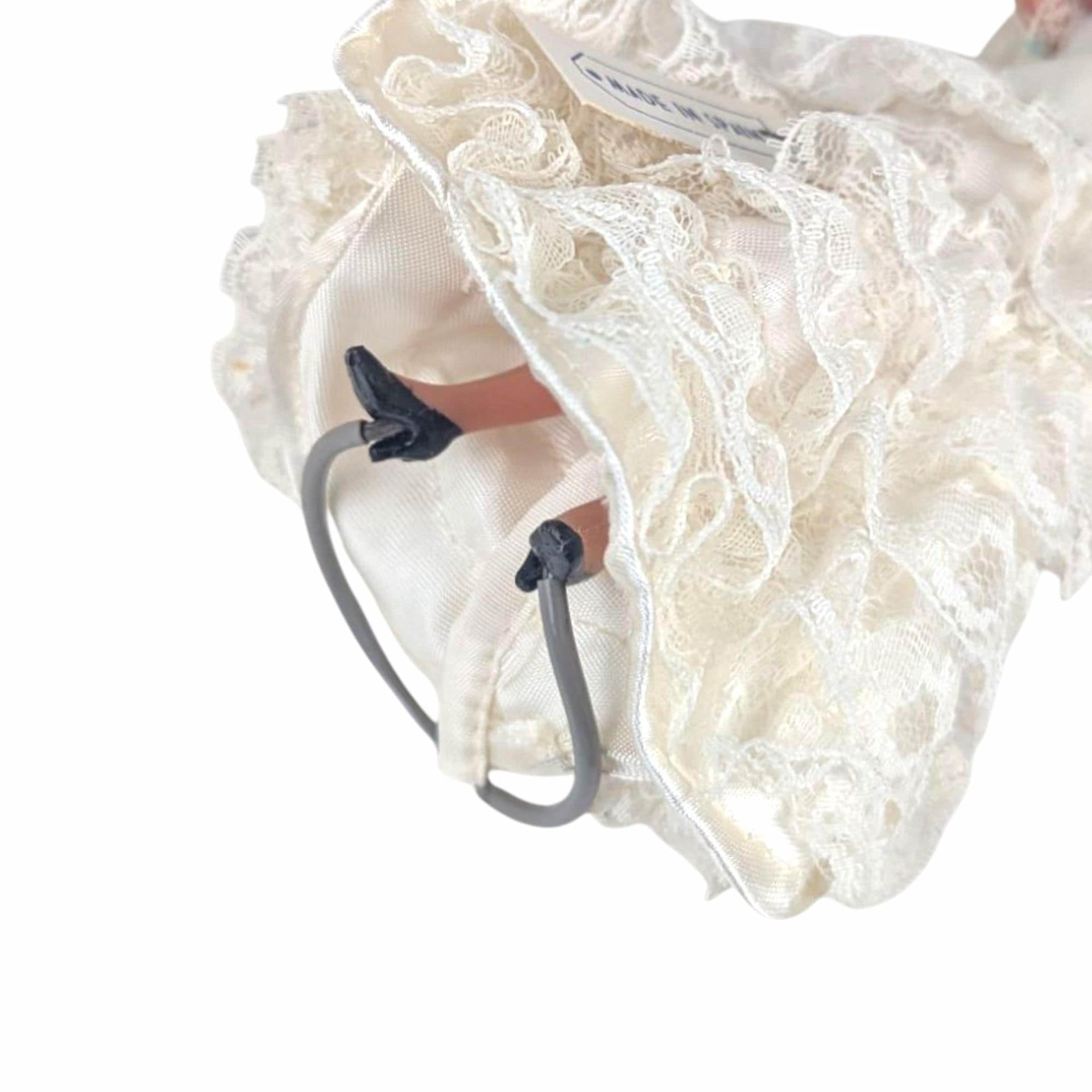 Vintage Spanish Flamenco Dancer Dolls: Lace Dress Folk Art Collectible