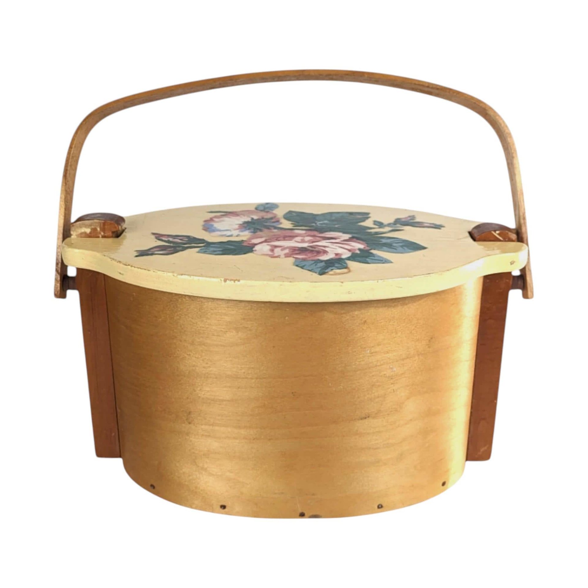 Vintage Basketville Putney Vermont Lidded Basket: Floral Decor
