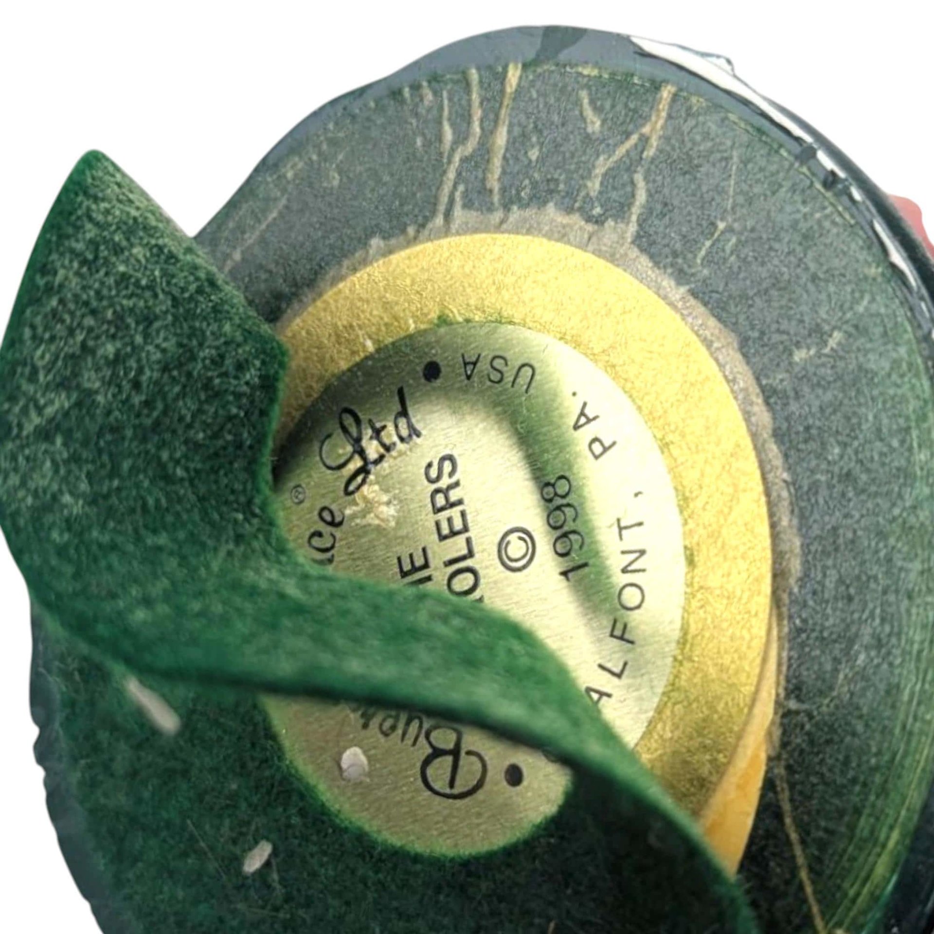 Vintage Byers' Choice Caroler: 1998 Street Vendor Woman with Wreath