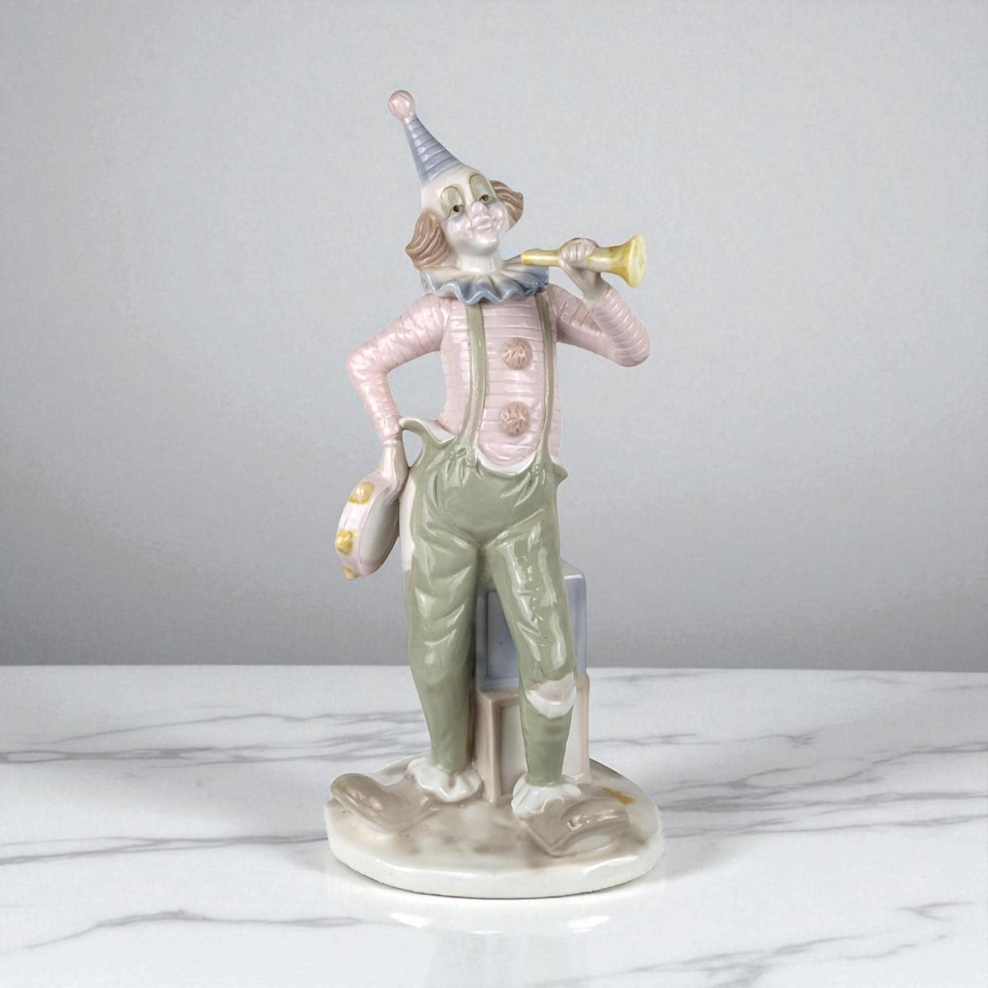 Vintage Porcelain Clown Figurine: 12" Collectible Circus Decor