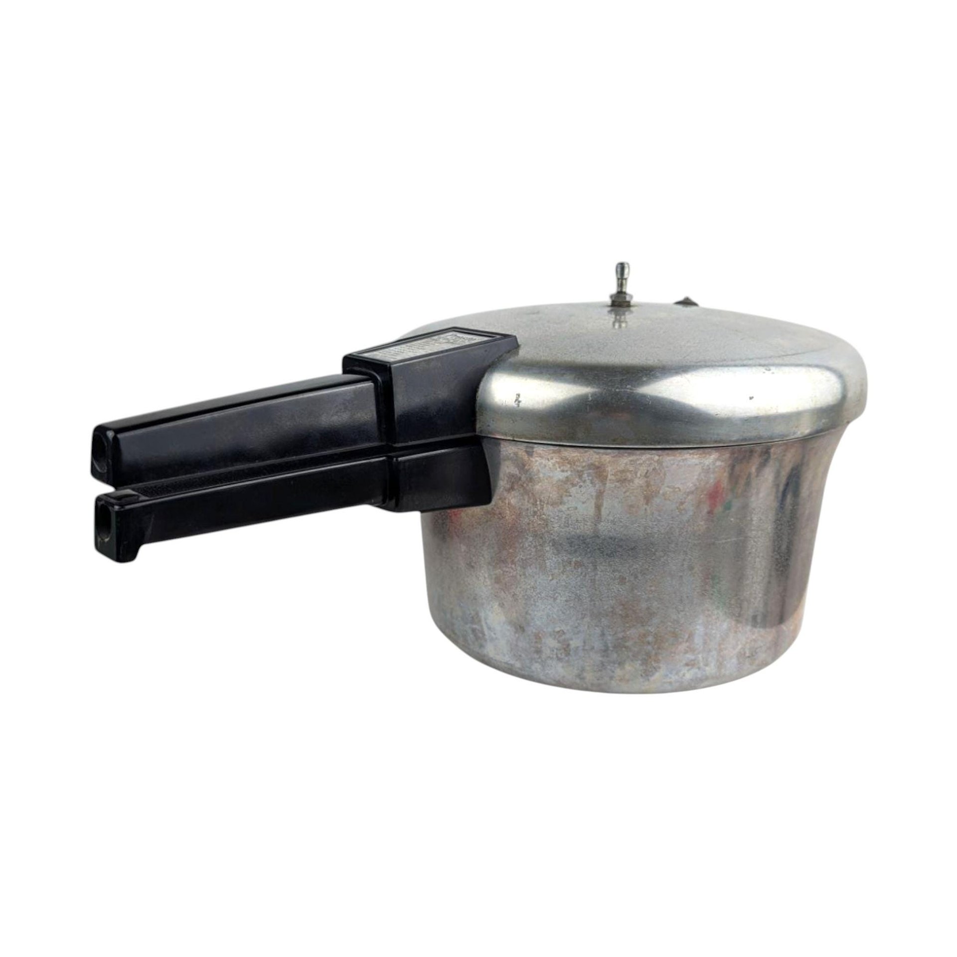 Vintage Presto 4-Quart Pressure Cooker: Complete Set with Weight, Tray & Recipes